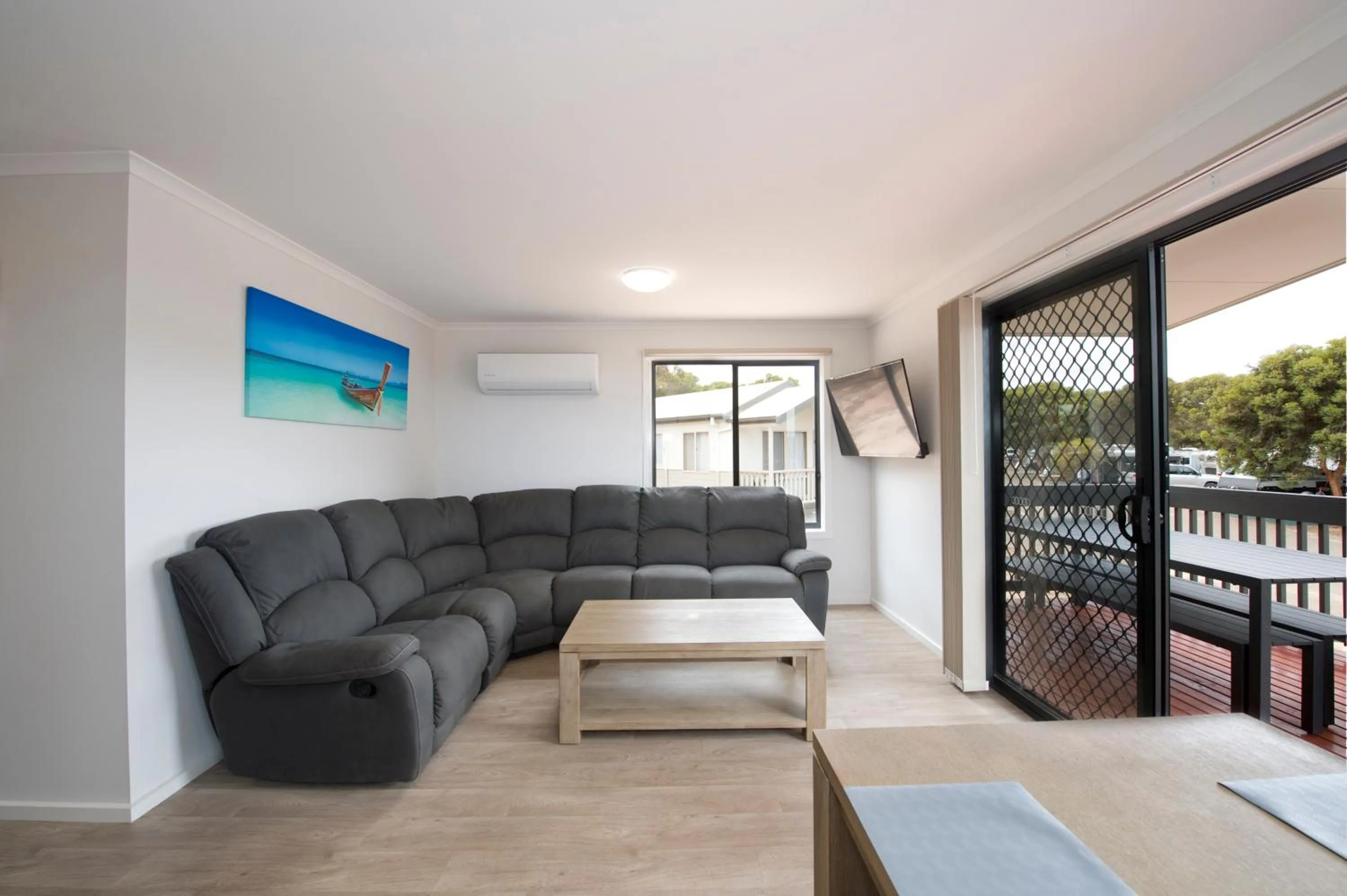 TV and multimedia in BIG4 Port Hughes Holiday Park