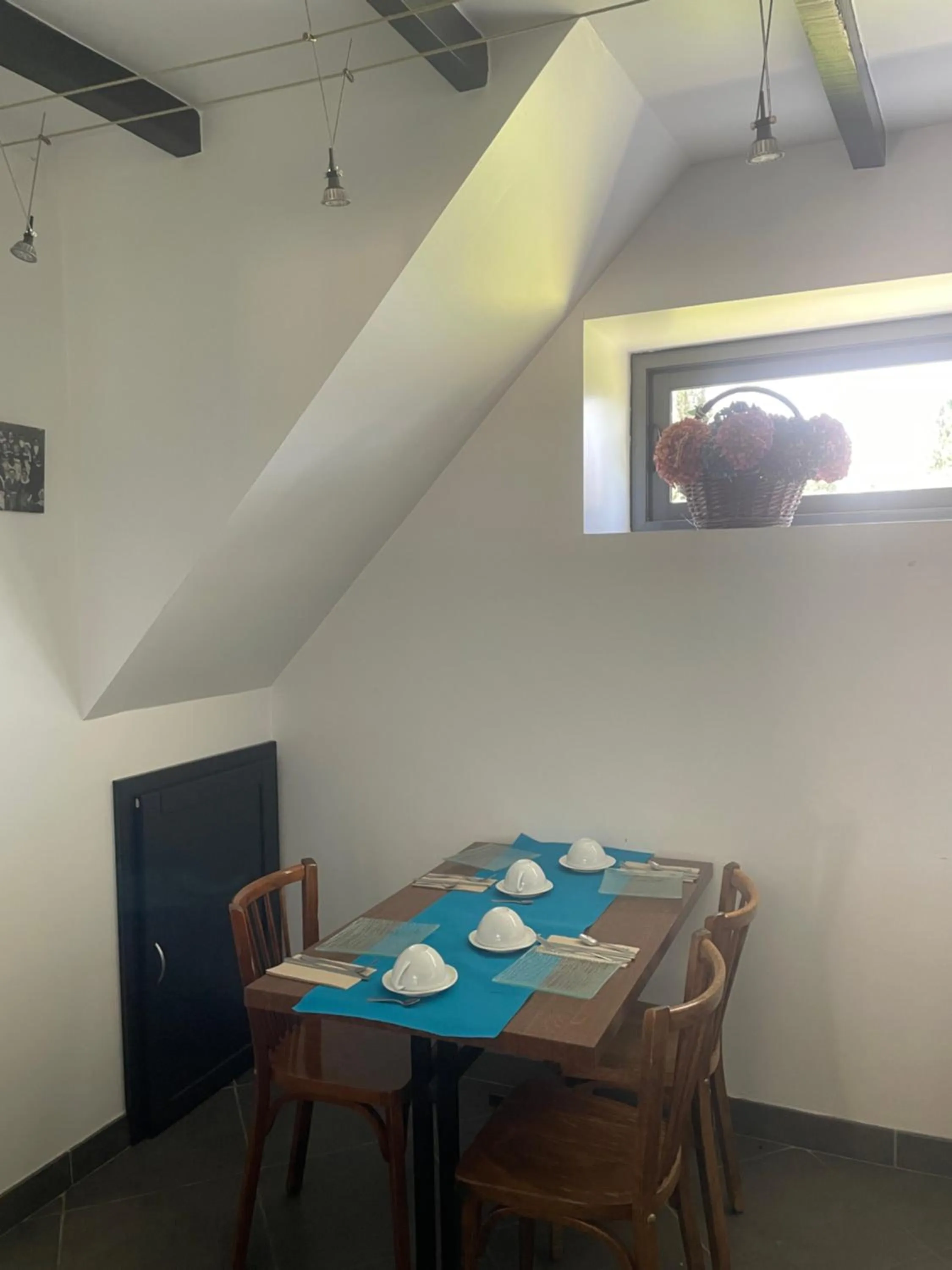 Breakfast in Le Bouthiry