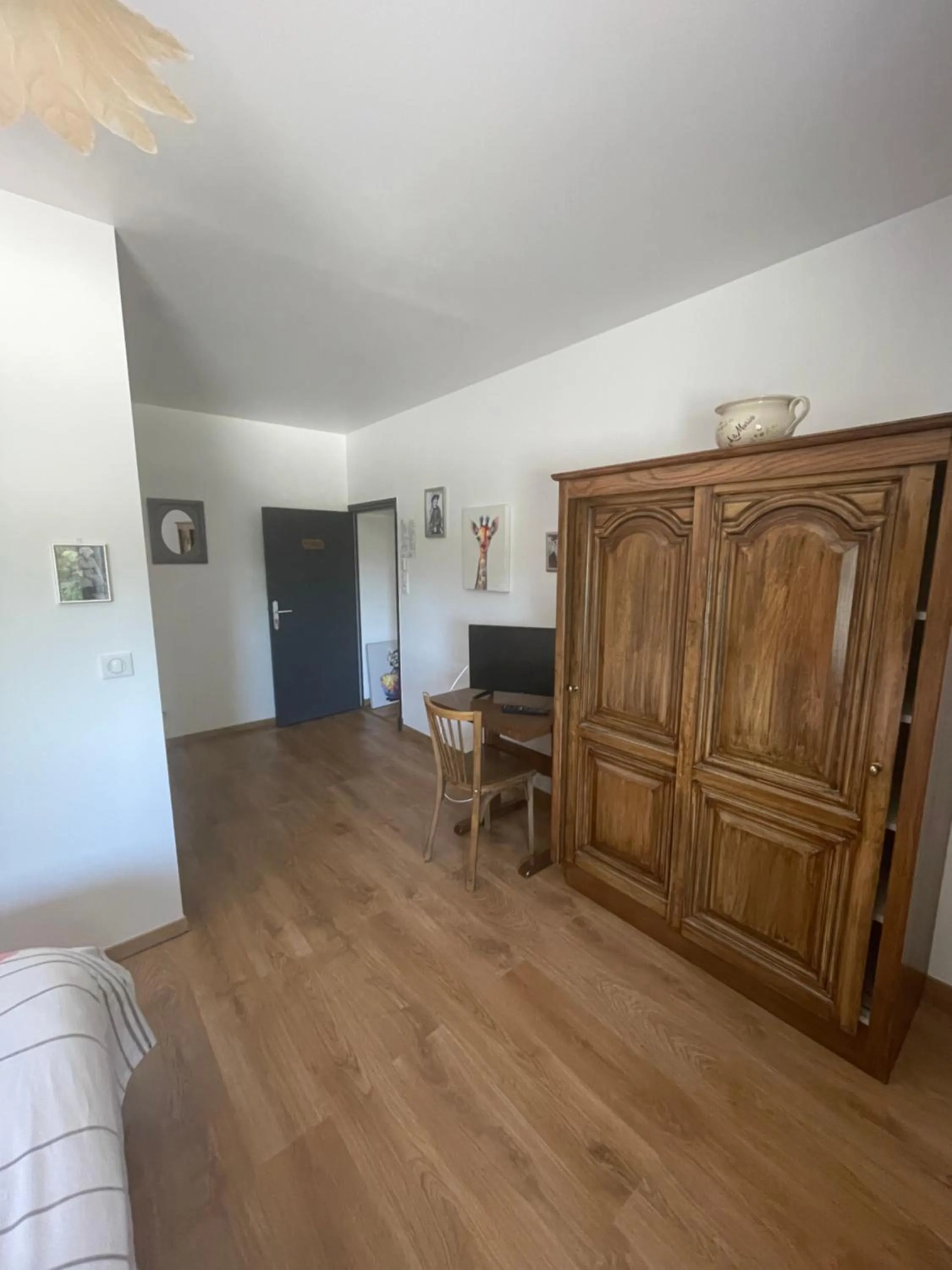 Bedroom in Le Bouthiry