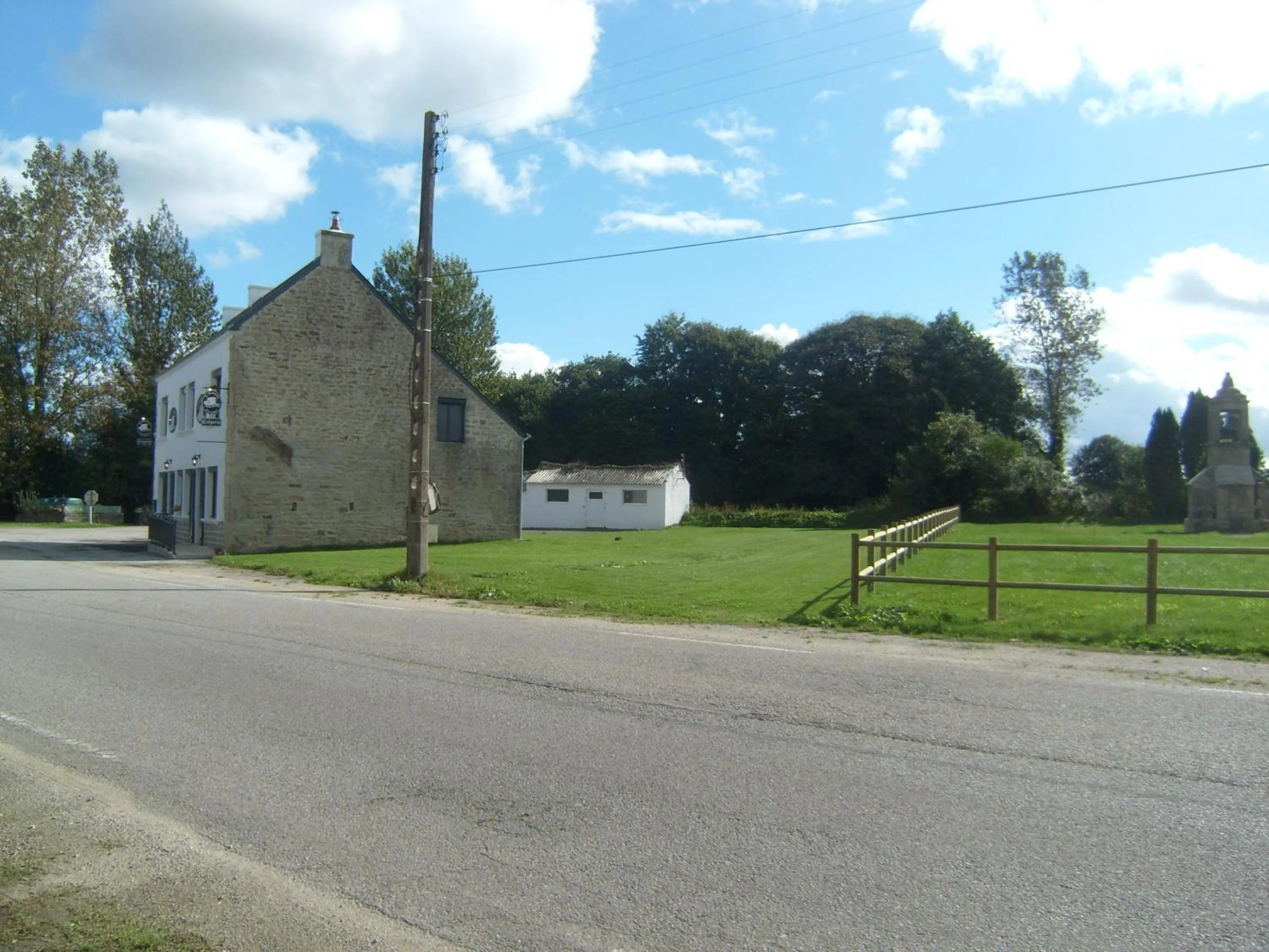 Property building in Le Bouthiry