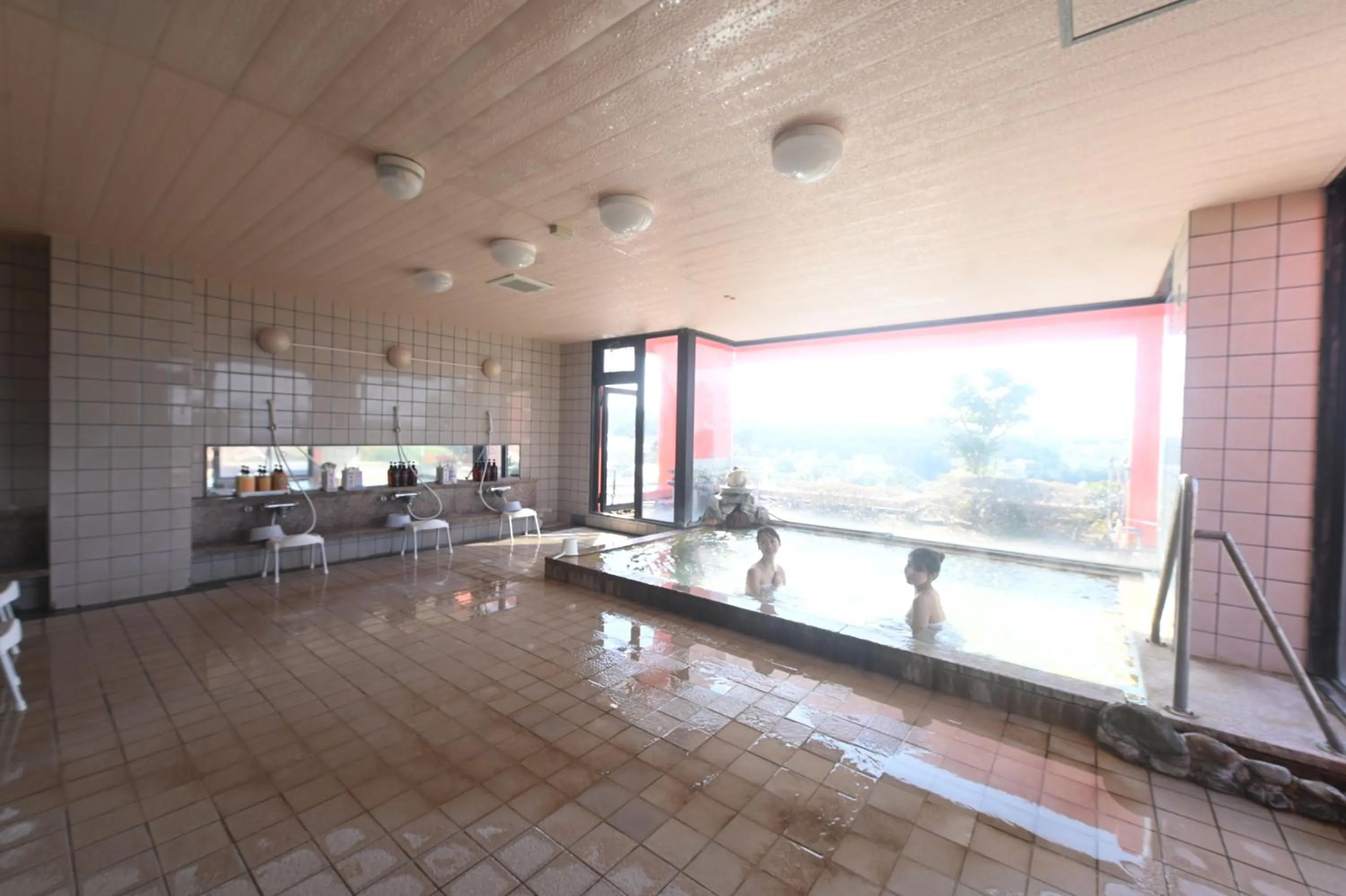 Hot Spring Bath in Hotel Sunresort Shirahama