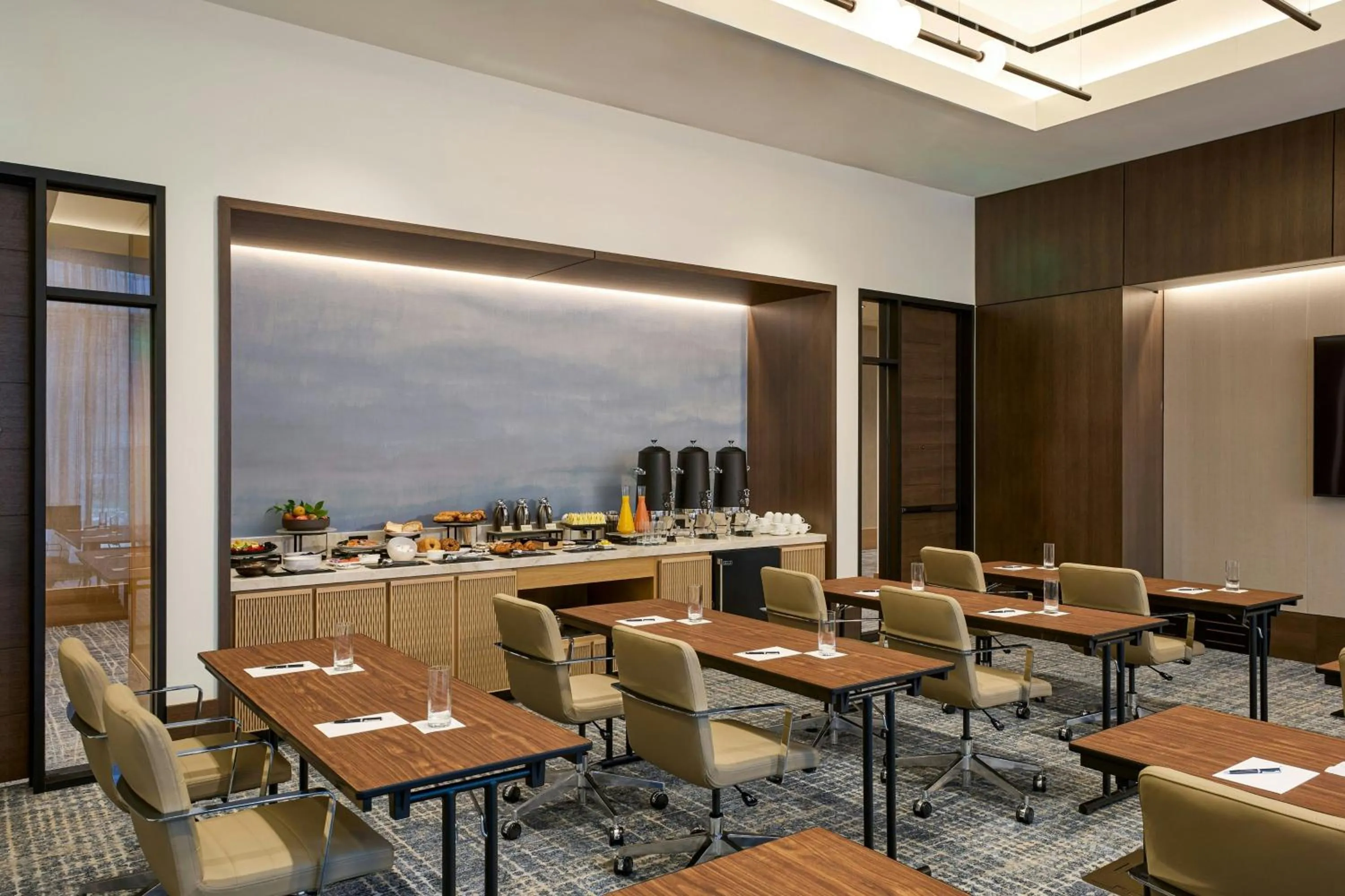 Breakfast in JW Marriott Reston Station