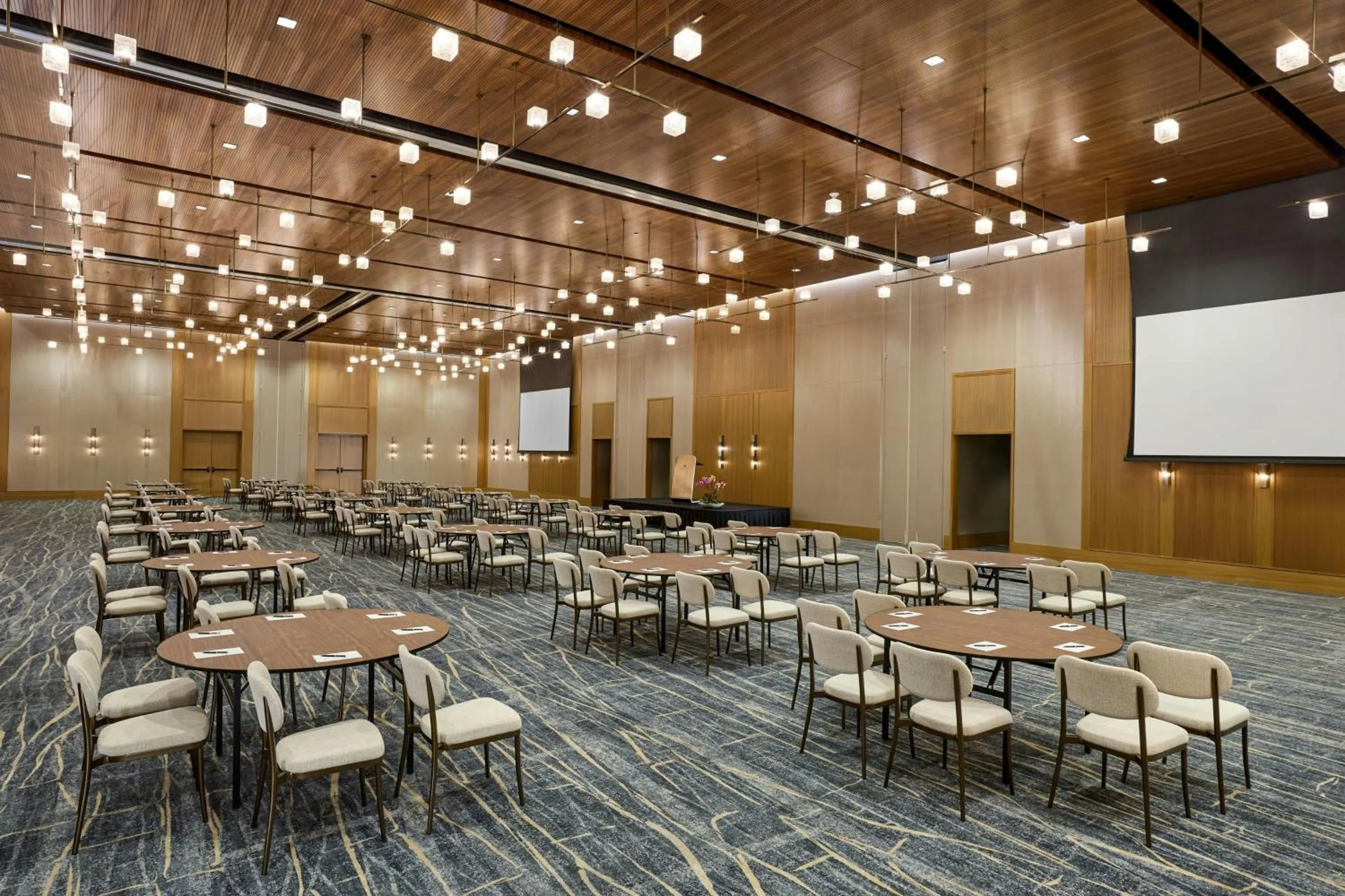 Meeting/conference room in JW Marriott Reston Station