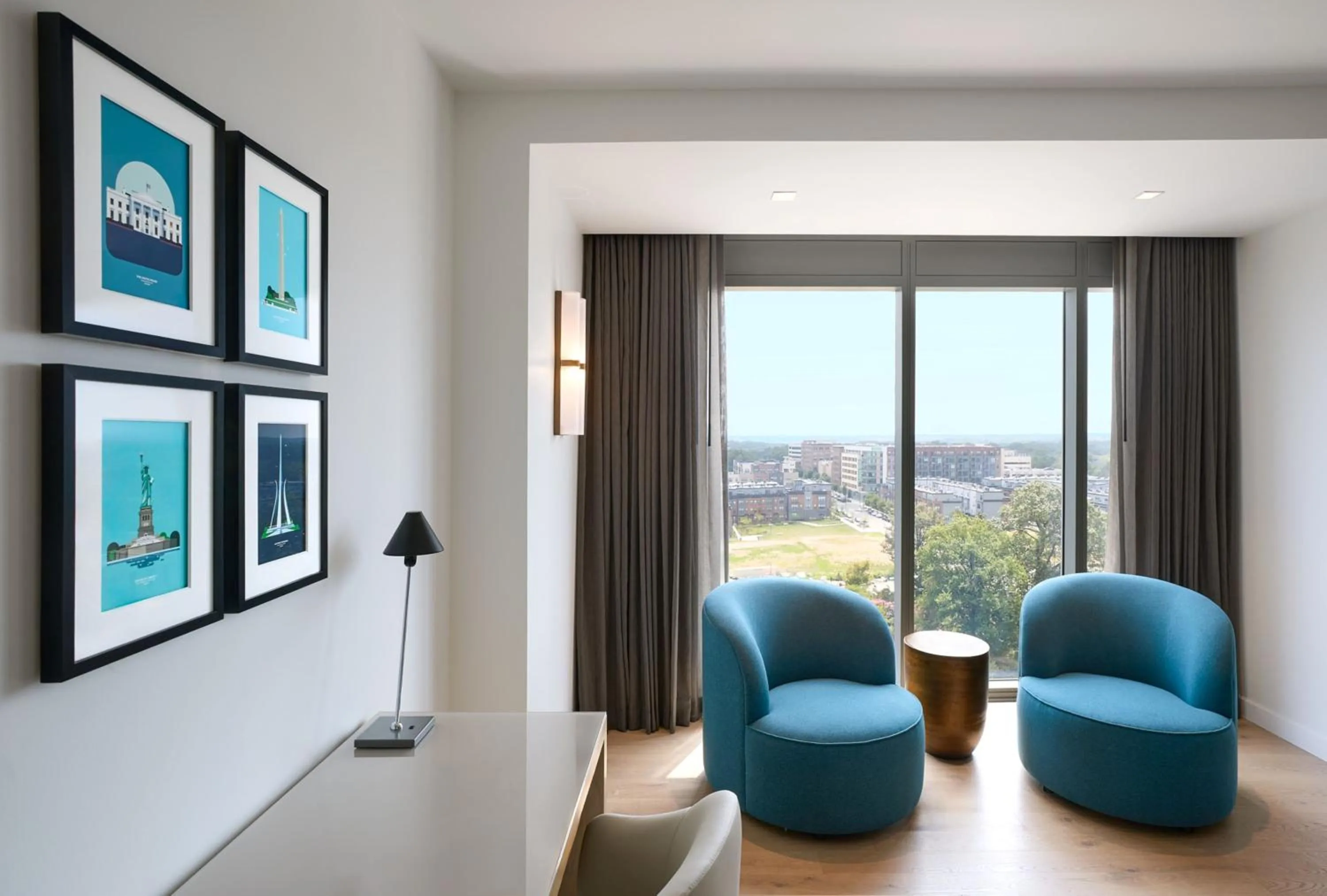 Bedroom in JW Marriott Reston Station