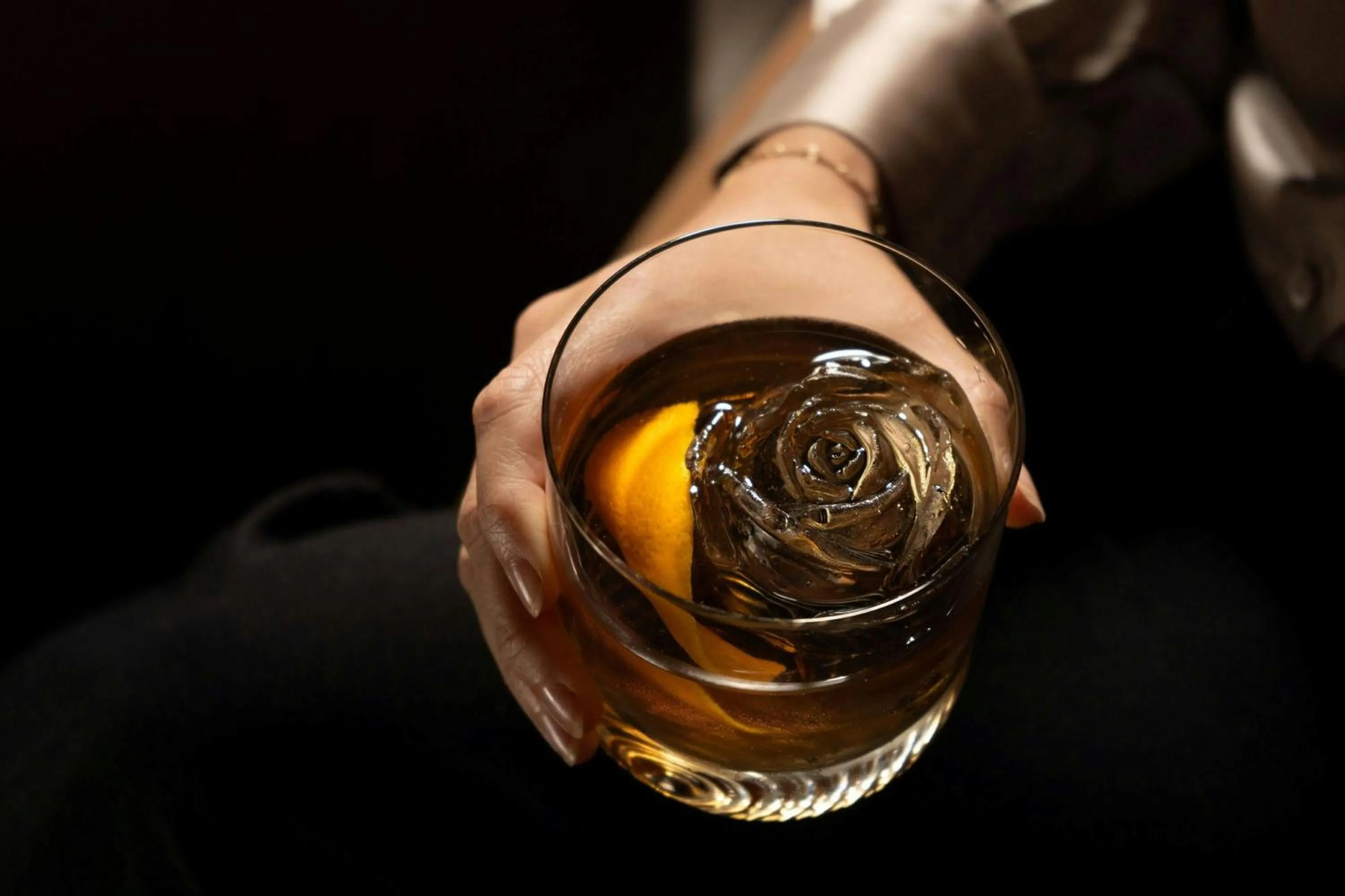 Restaurant/places to eat in JW Marriott Reston Station