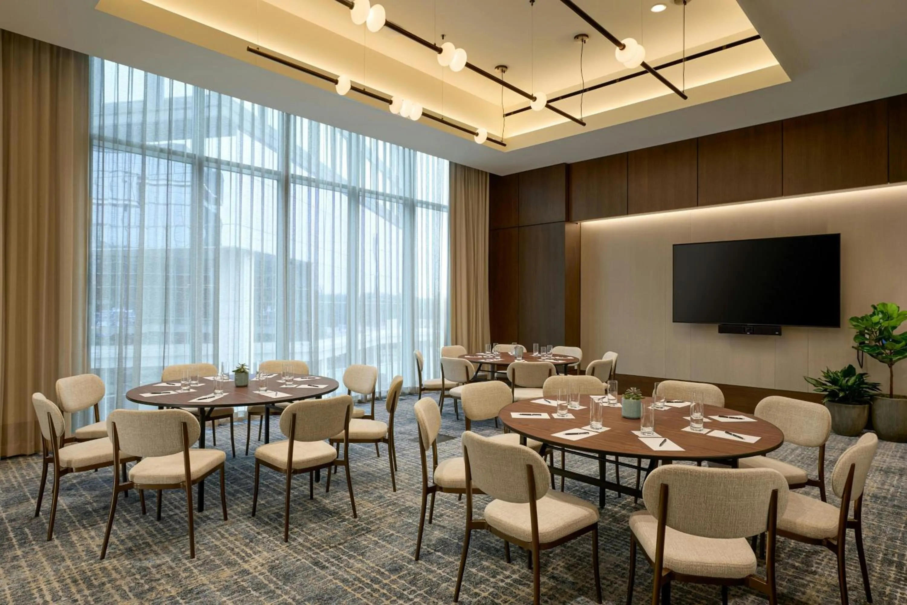Meeting/conference room in JW Marriott Reston Station