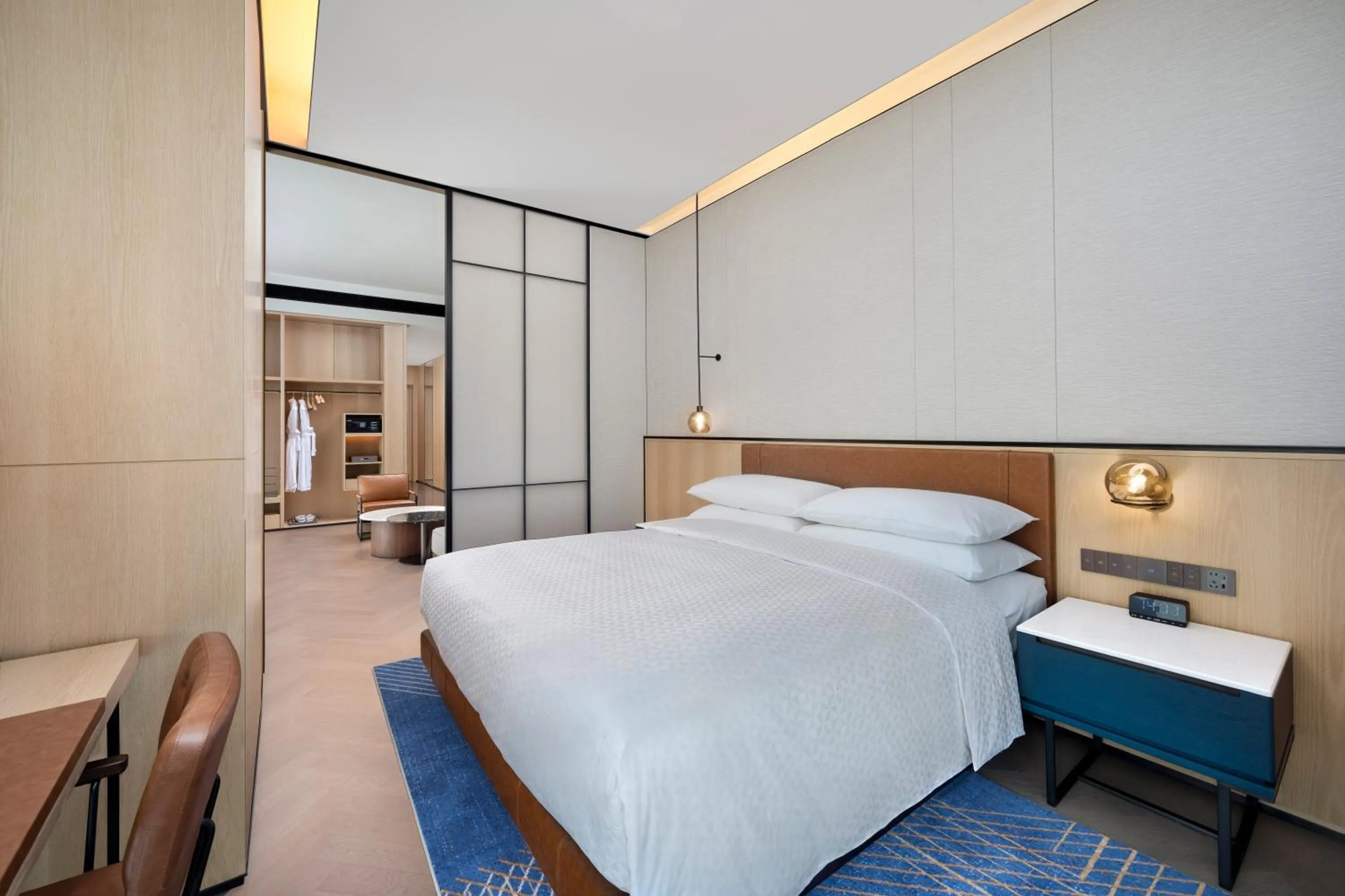 Bed in Four Points by Sheraton Suzhou Gusu