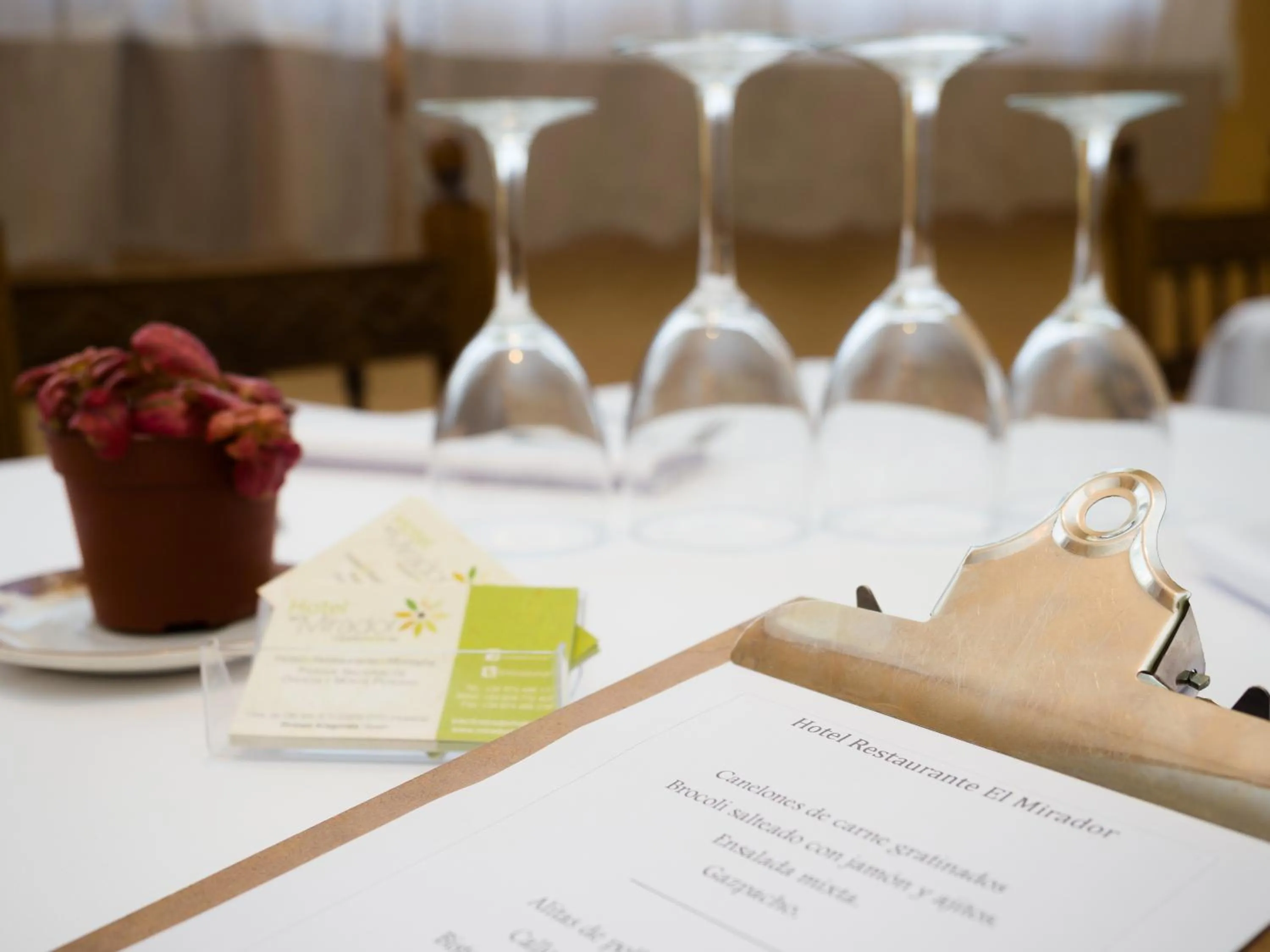 Restaurant/places to eat in Hotel de Montaña El Mirador