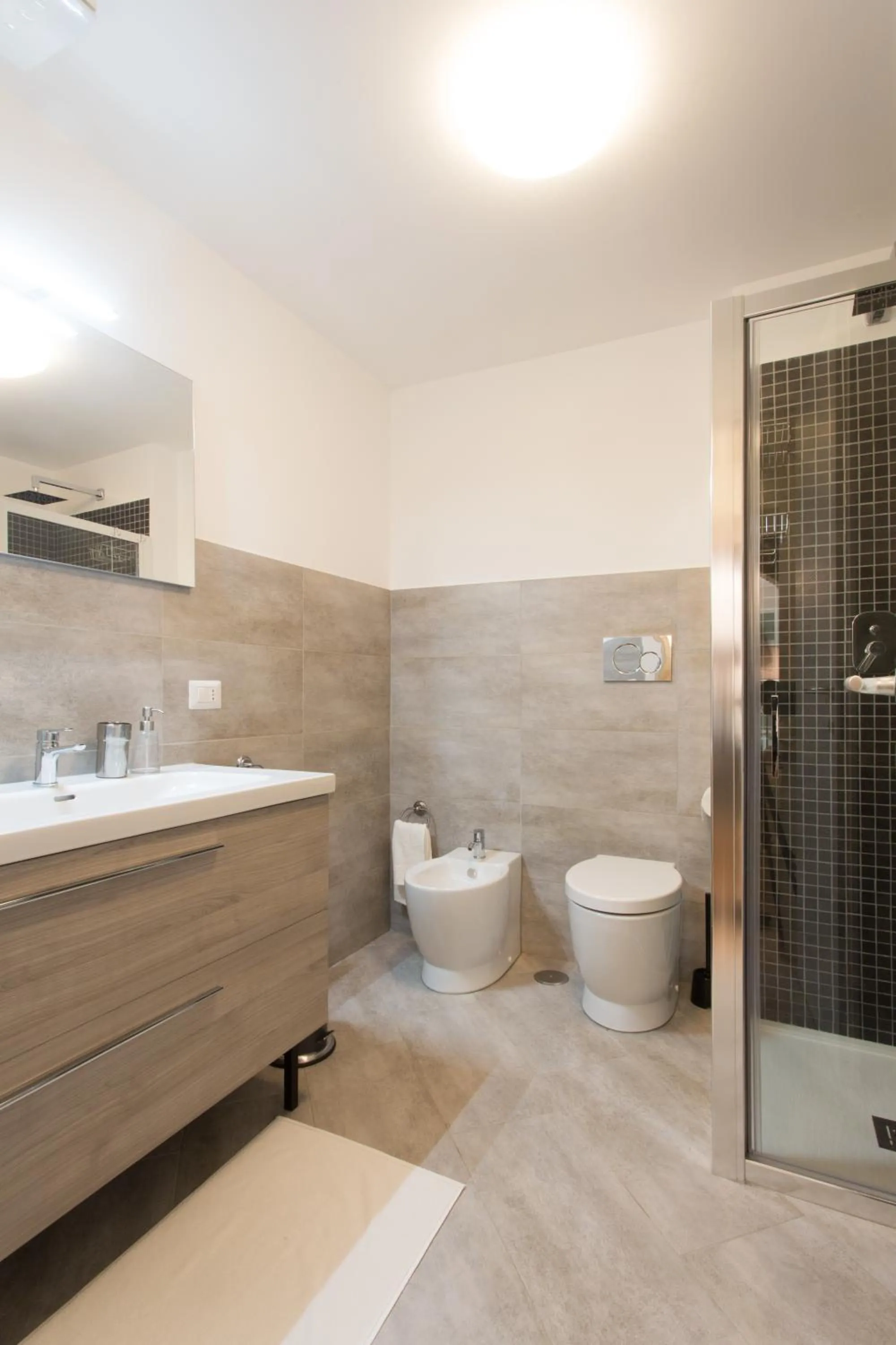 Bathroom in Domenichino Luxury Home