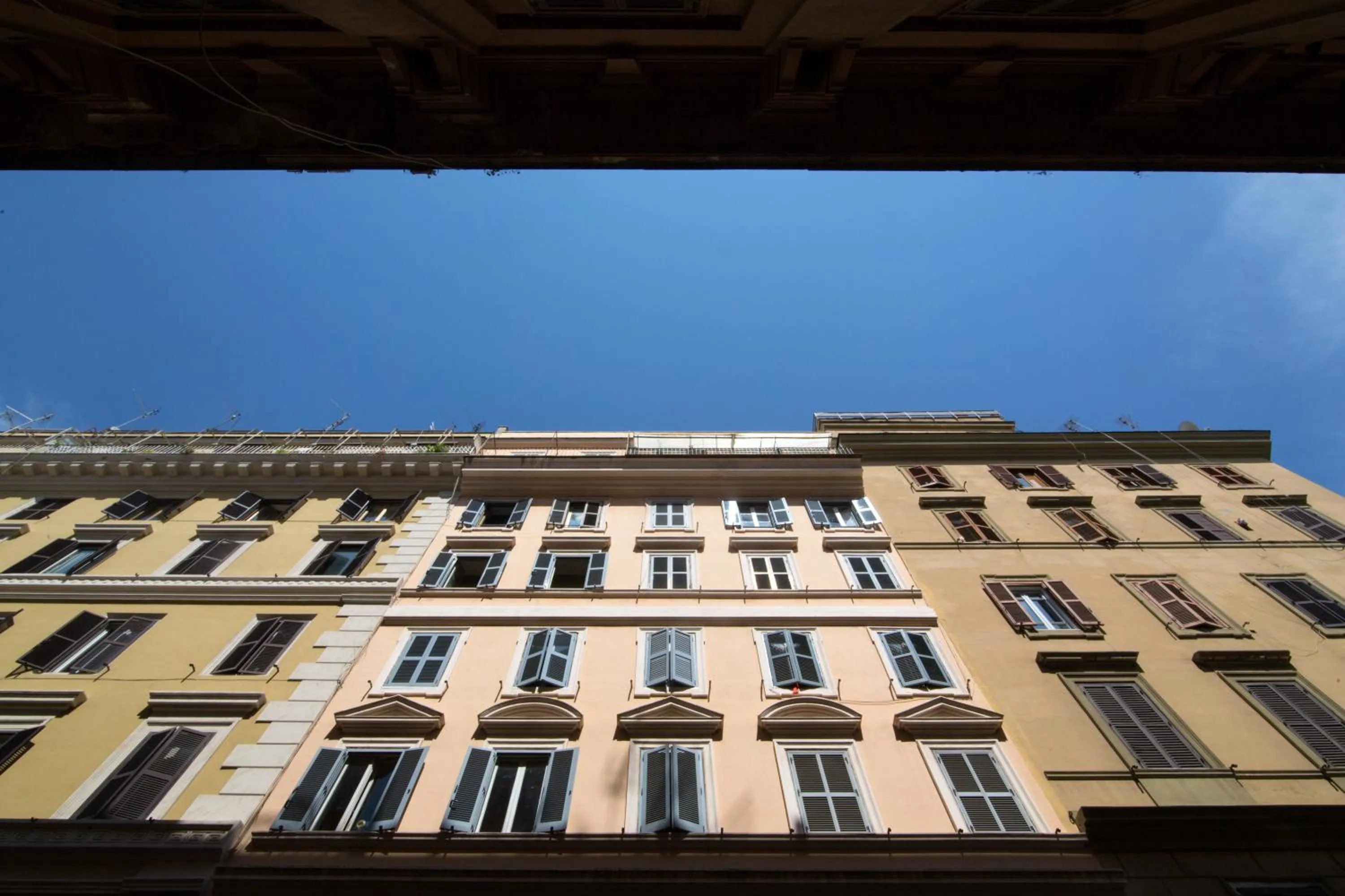 Domenichino Luxury Home