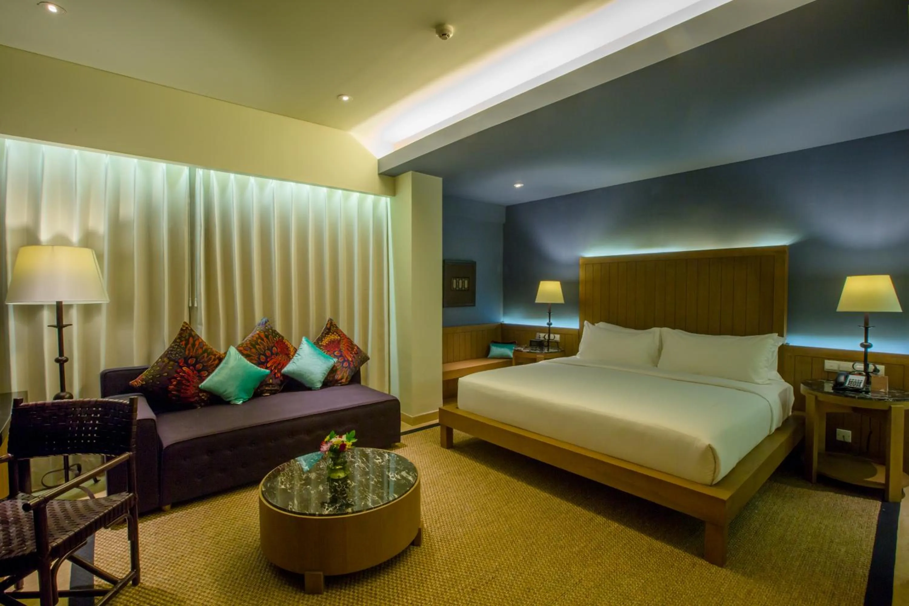 Photo of the whole room, Bed in Bali Paragon Resort Hotel