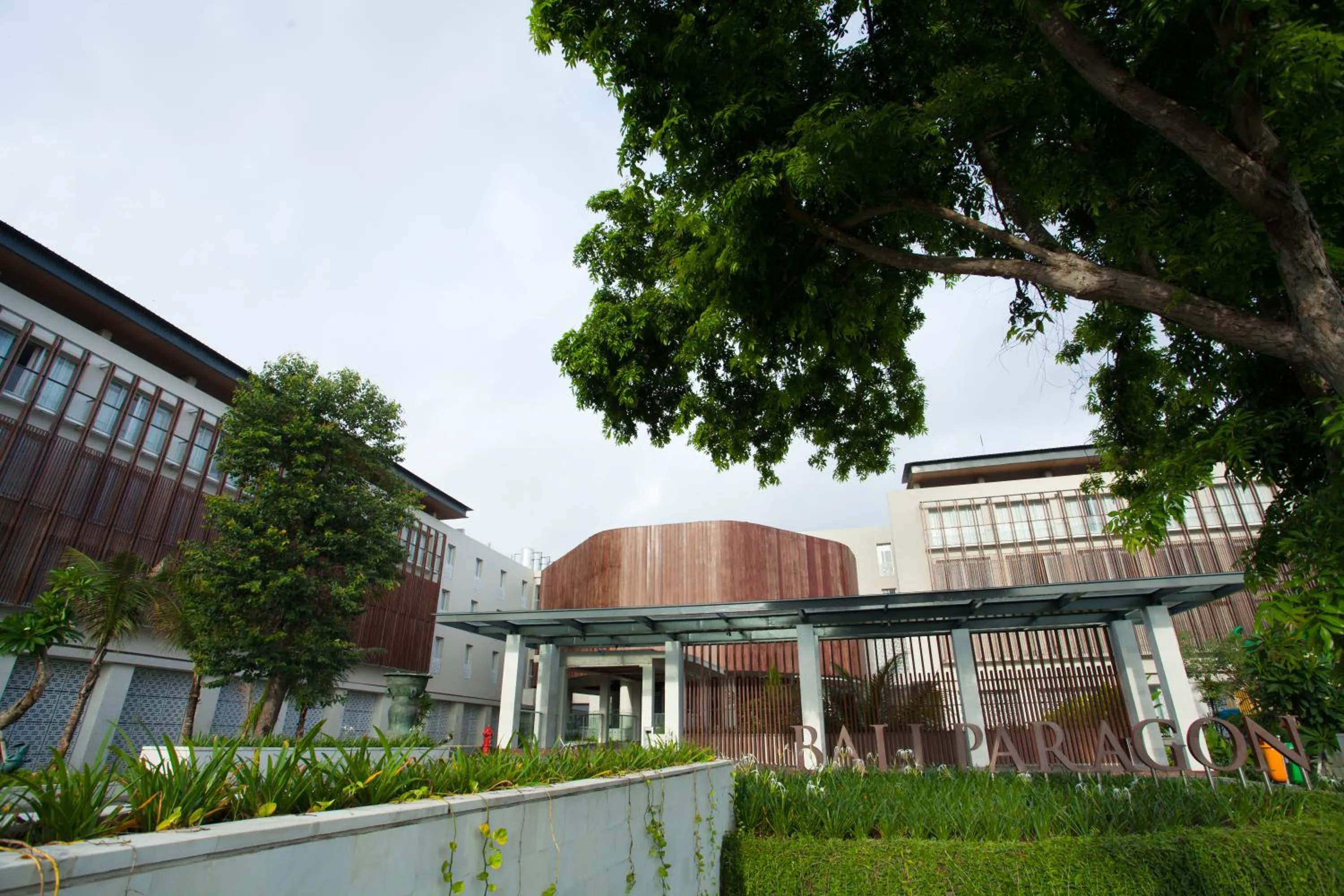 Facade/entrance in Bali Paragon Resort Hotel