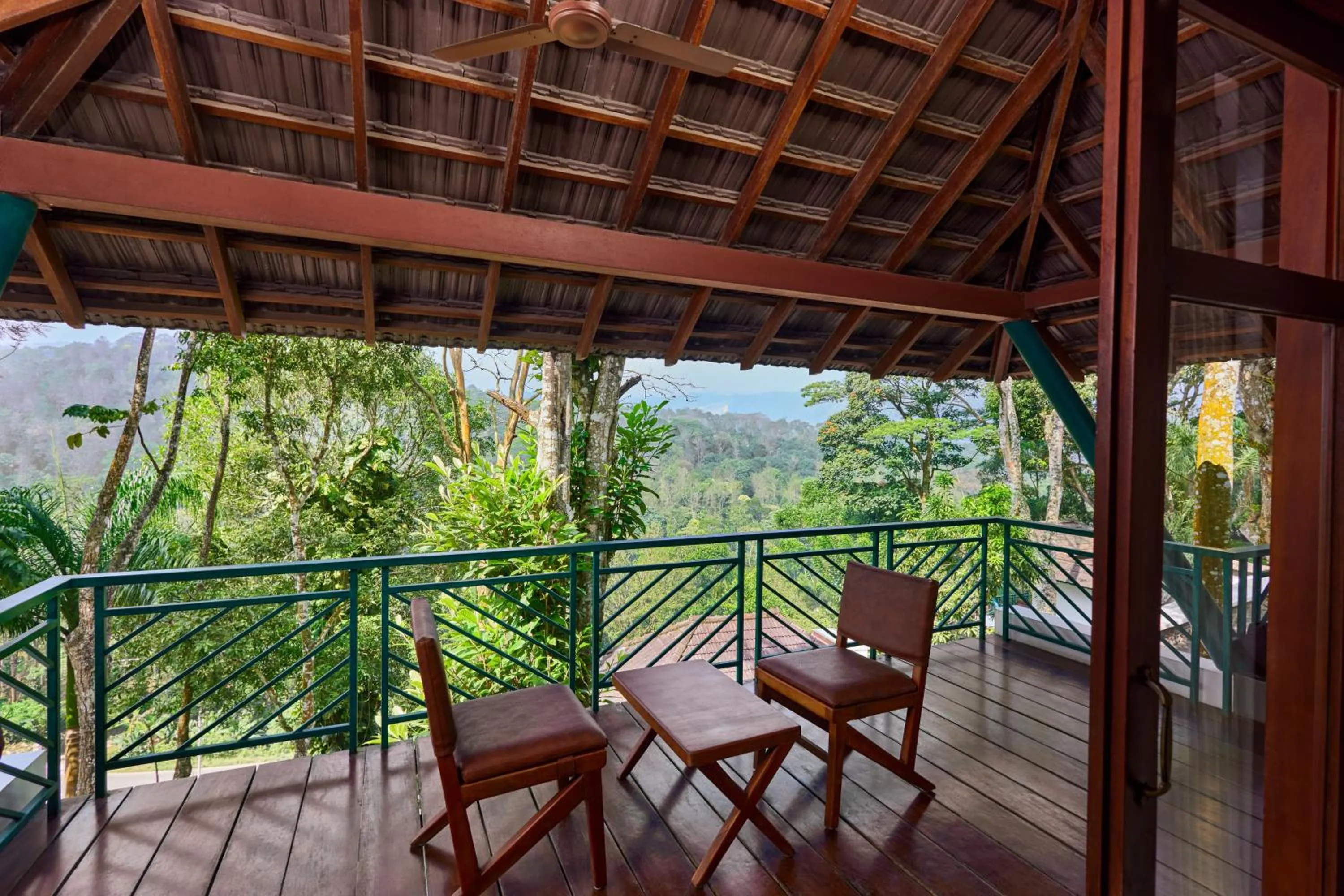 Balcony/Terrace in Forest Canopy Thekkady