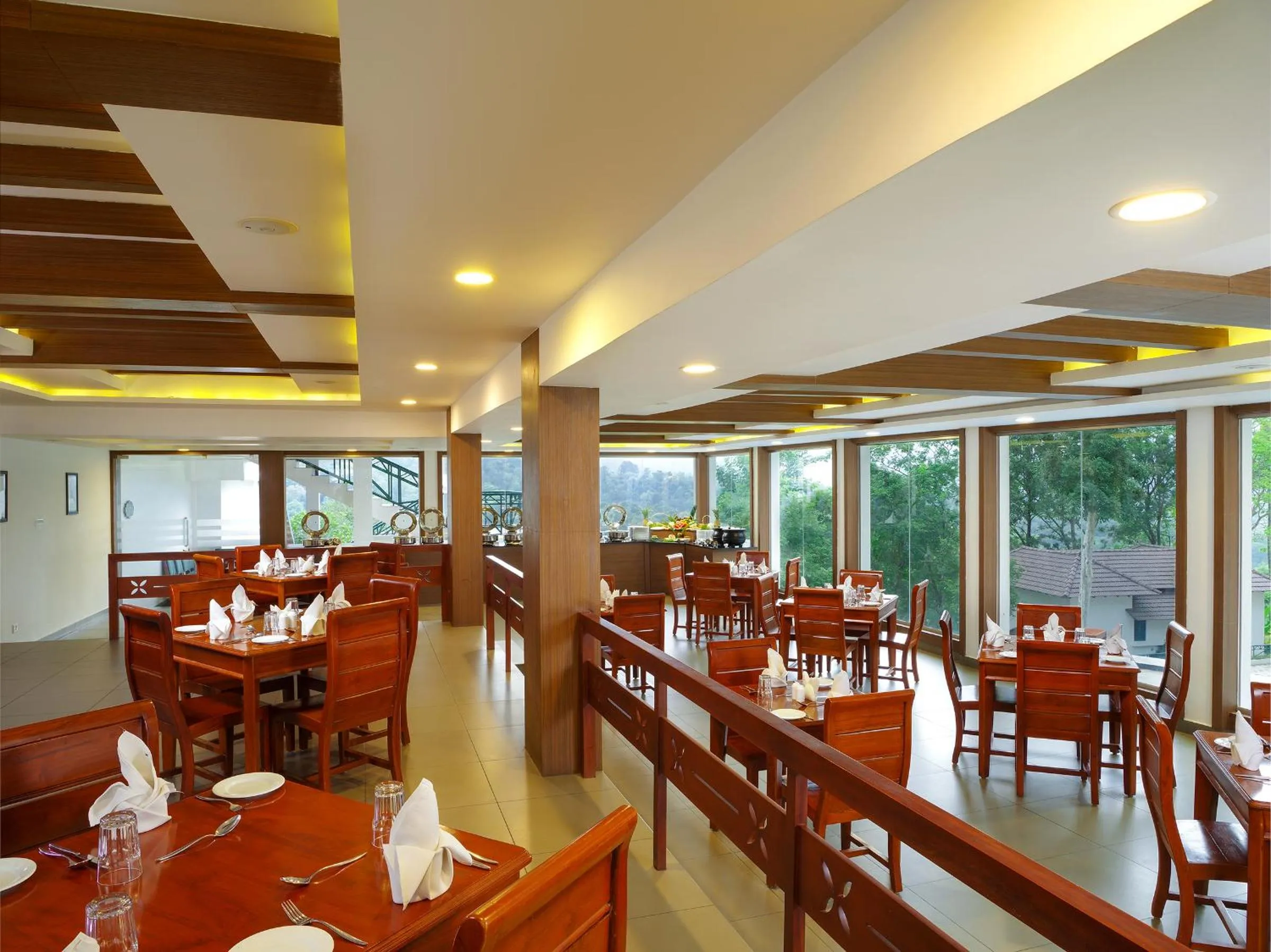 Restaurant/places to eat in Forest Canopy Thekkady