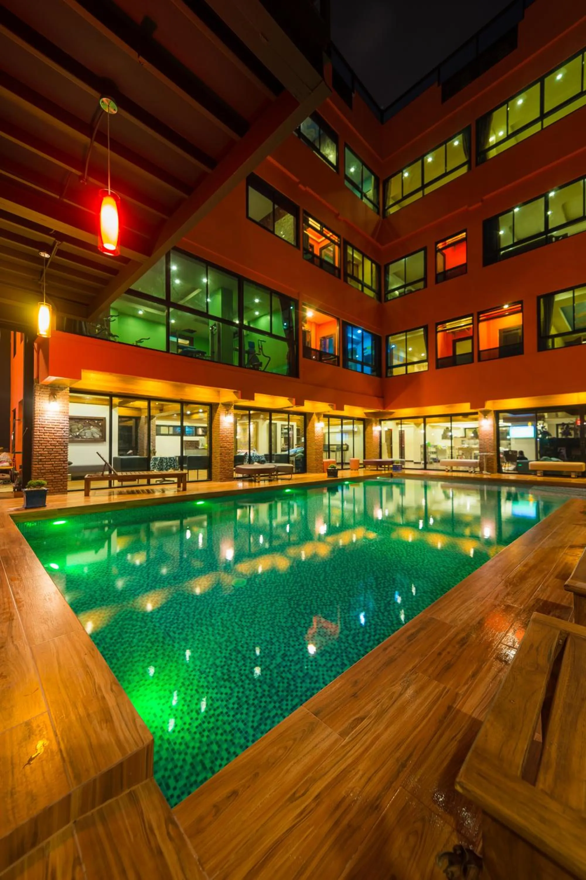 Swimming pool in Thongtara House Boutique Srinakarin