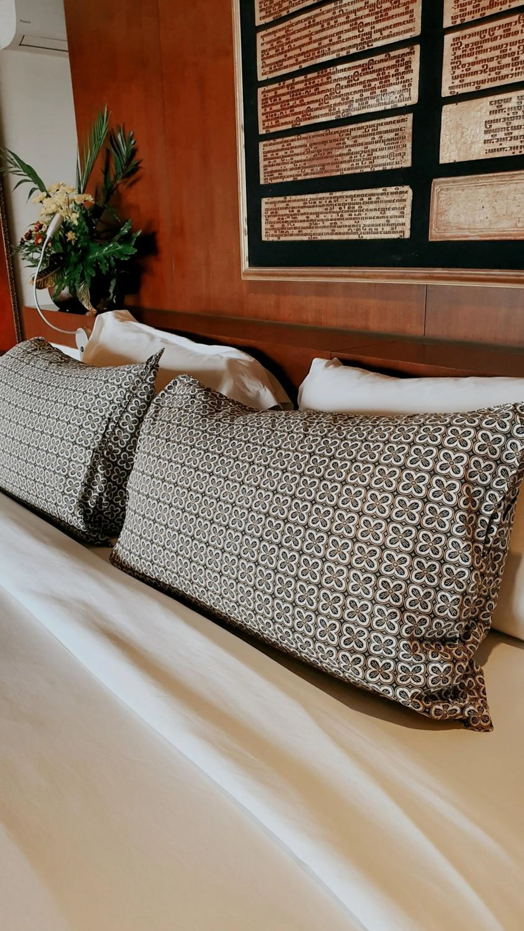 Bed in Private Villas of Bali