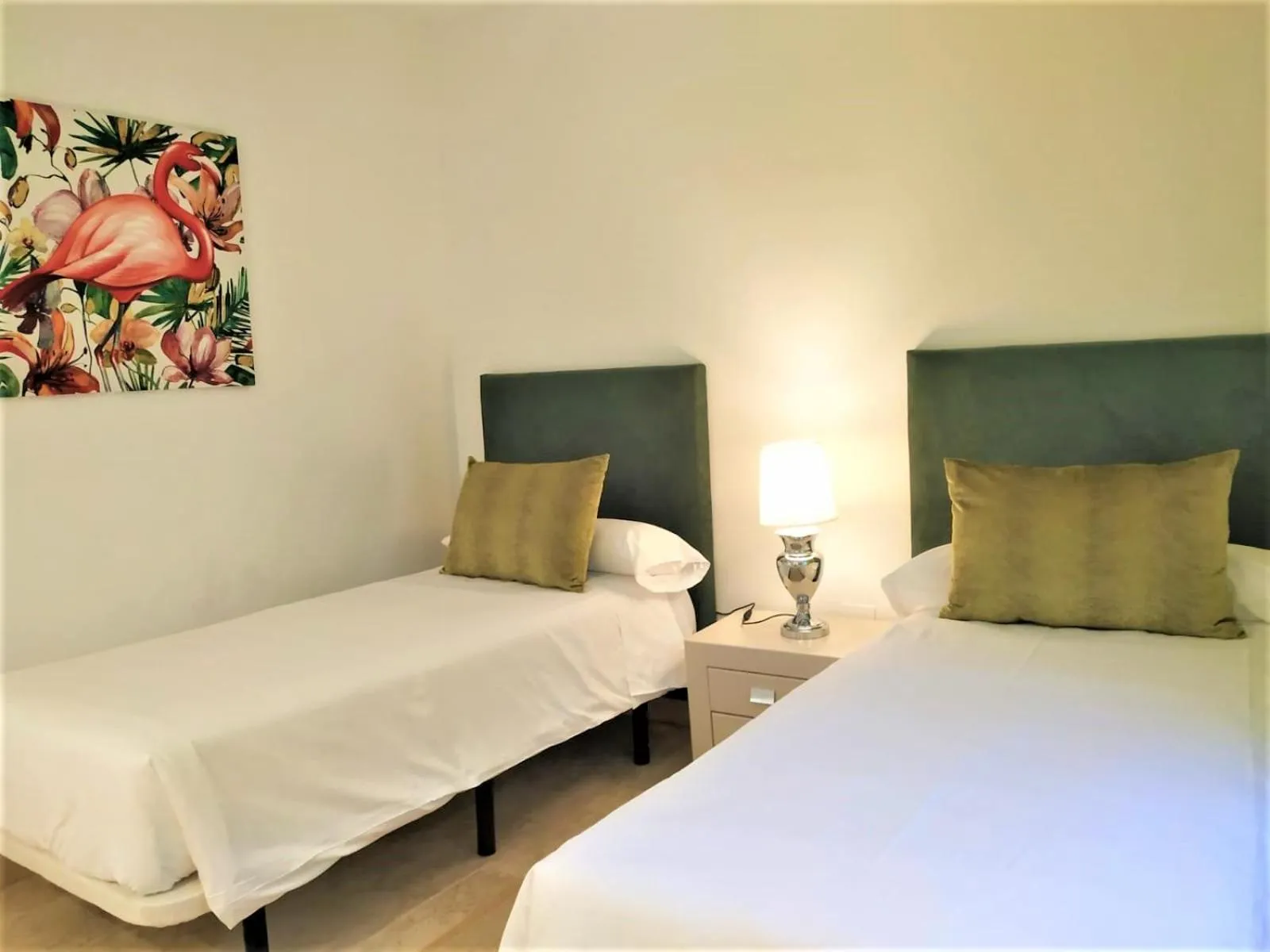 Bedroom, Bed in Coral Beach Aparthotel