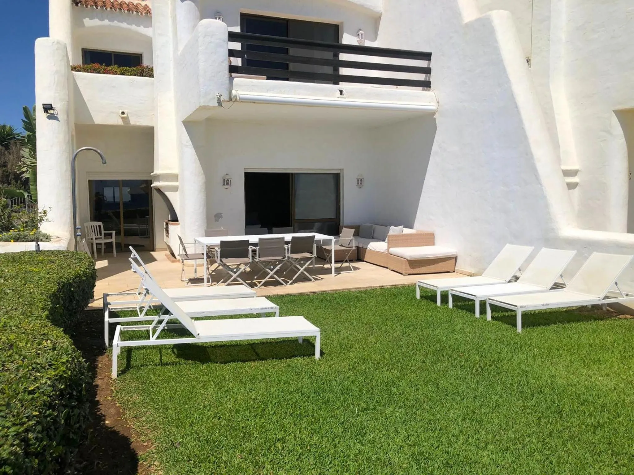 Garden in Coral Beach Aparthotel