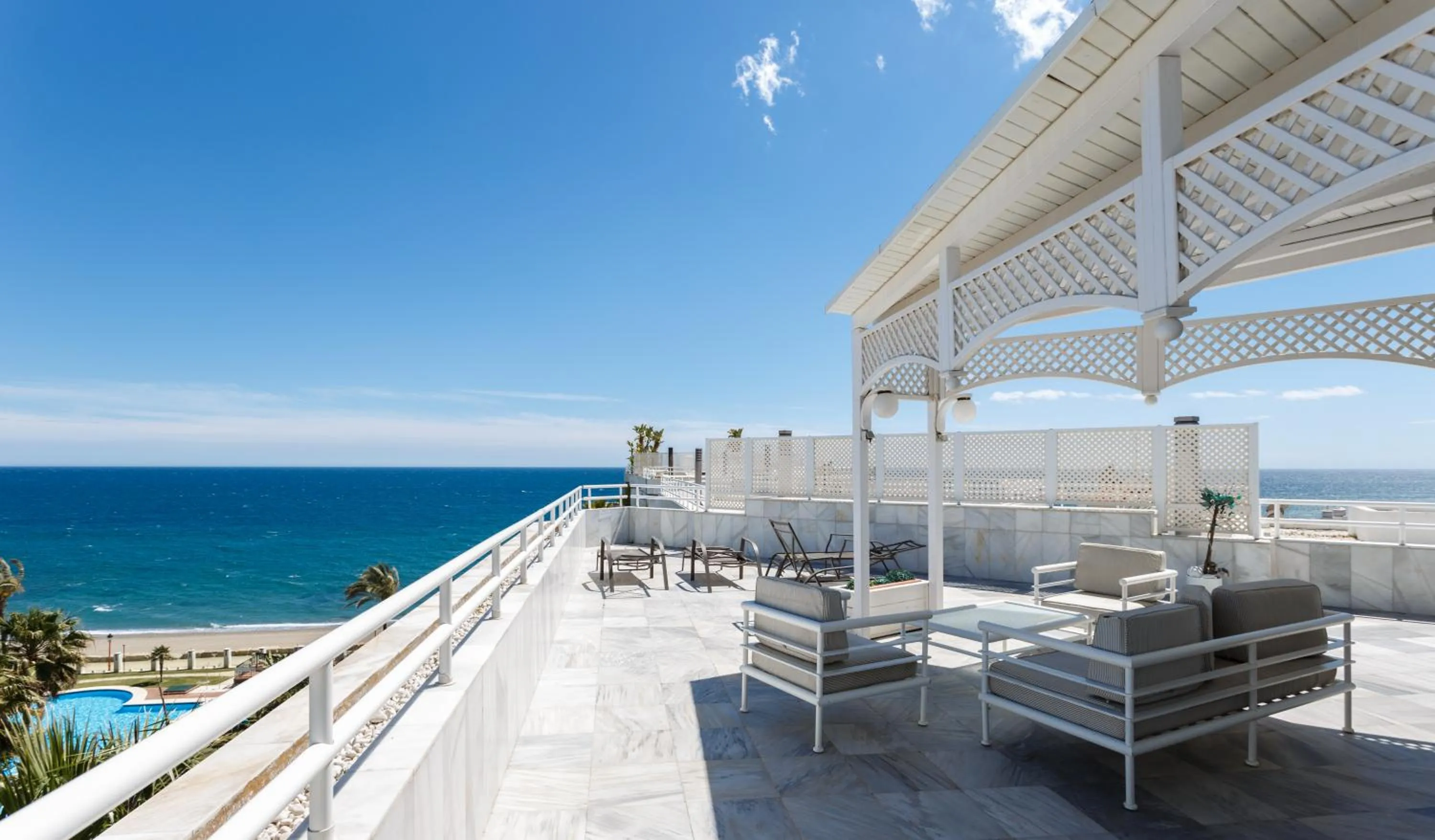 Balcony/Terrace in Coral Beach Aparthotel