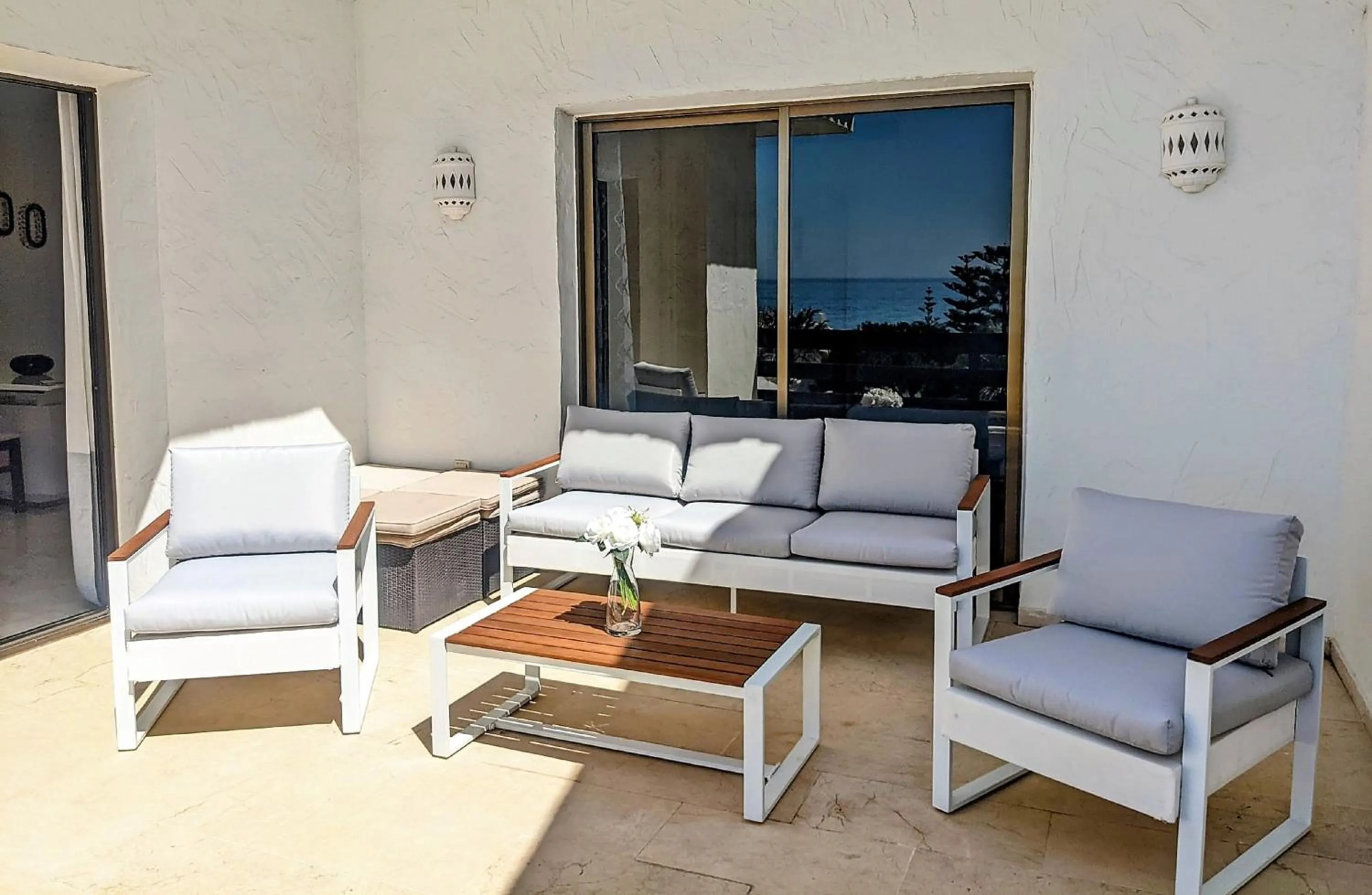Balcony/Terrace in Coral Beach Aparthotel