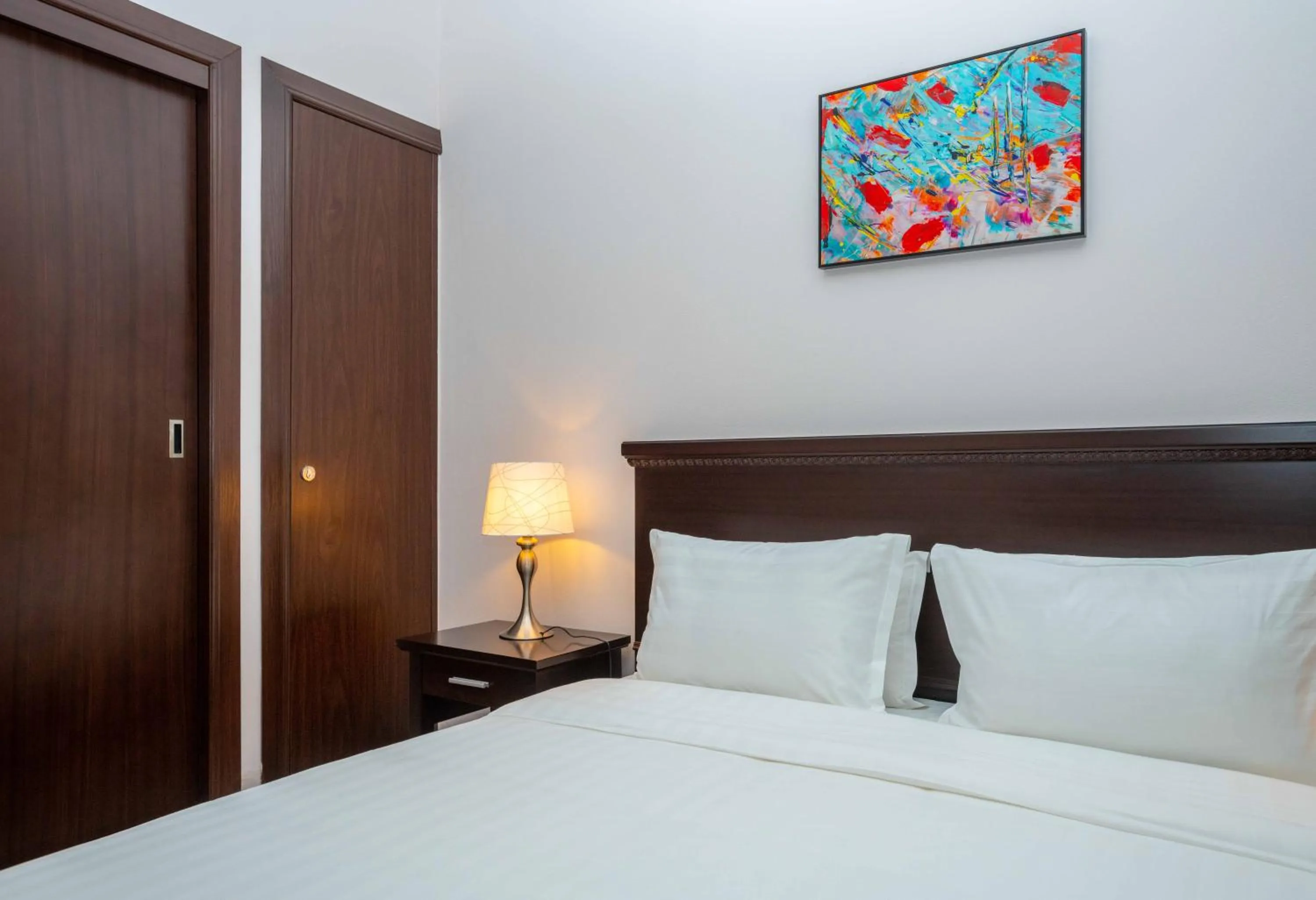 Bed in Ezdan Residence