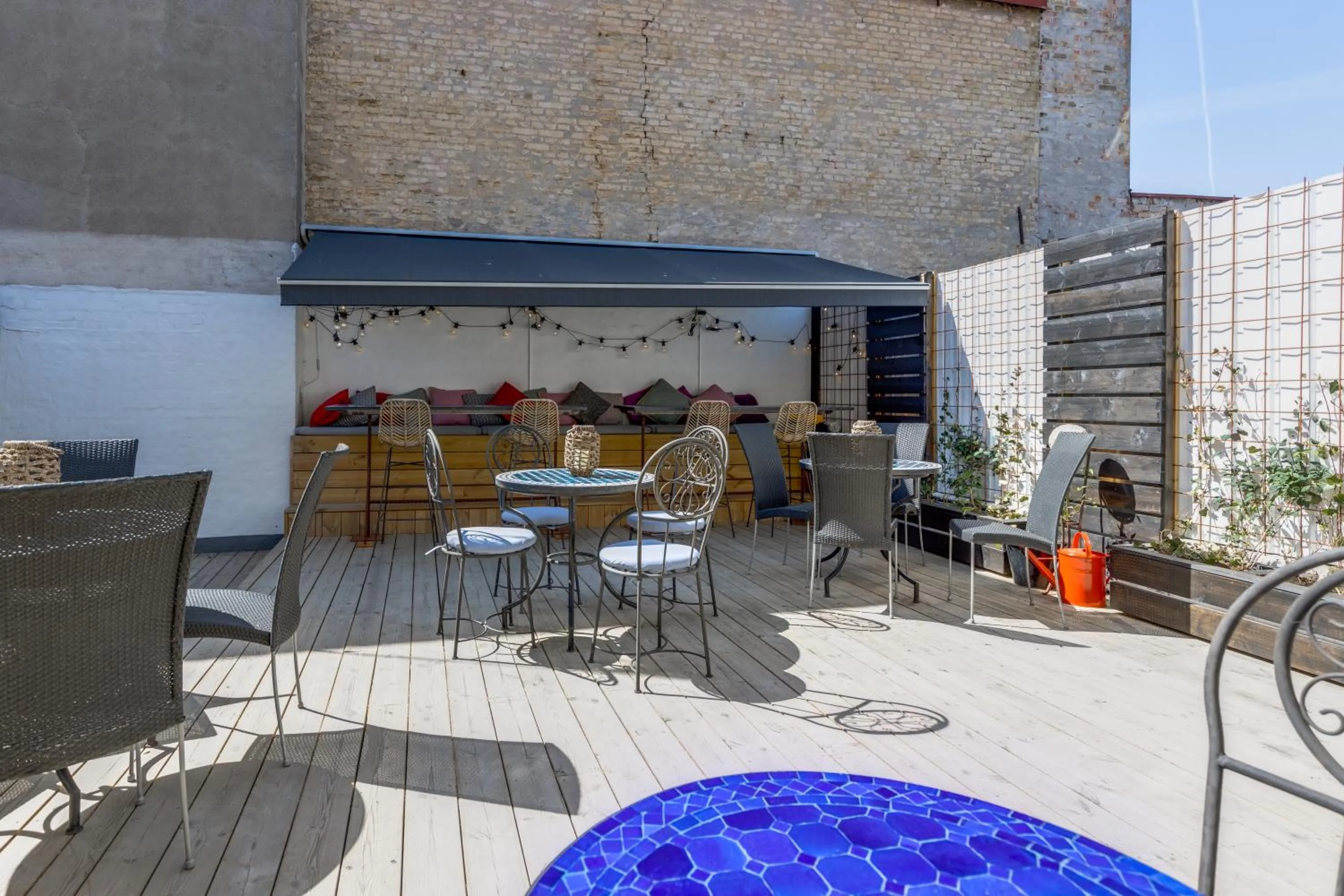 Patio in Cameo Boutique Hotell