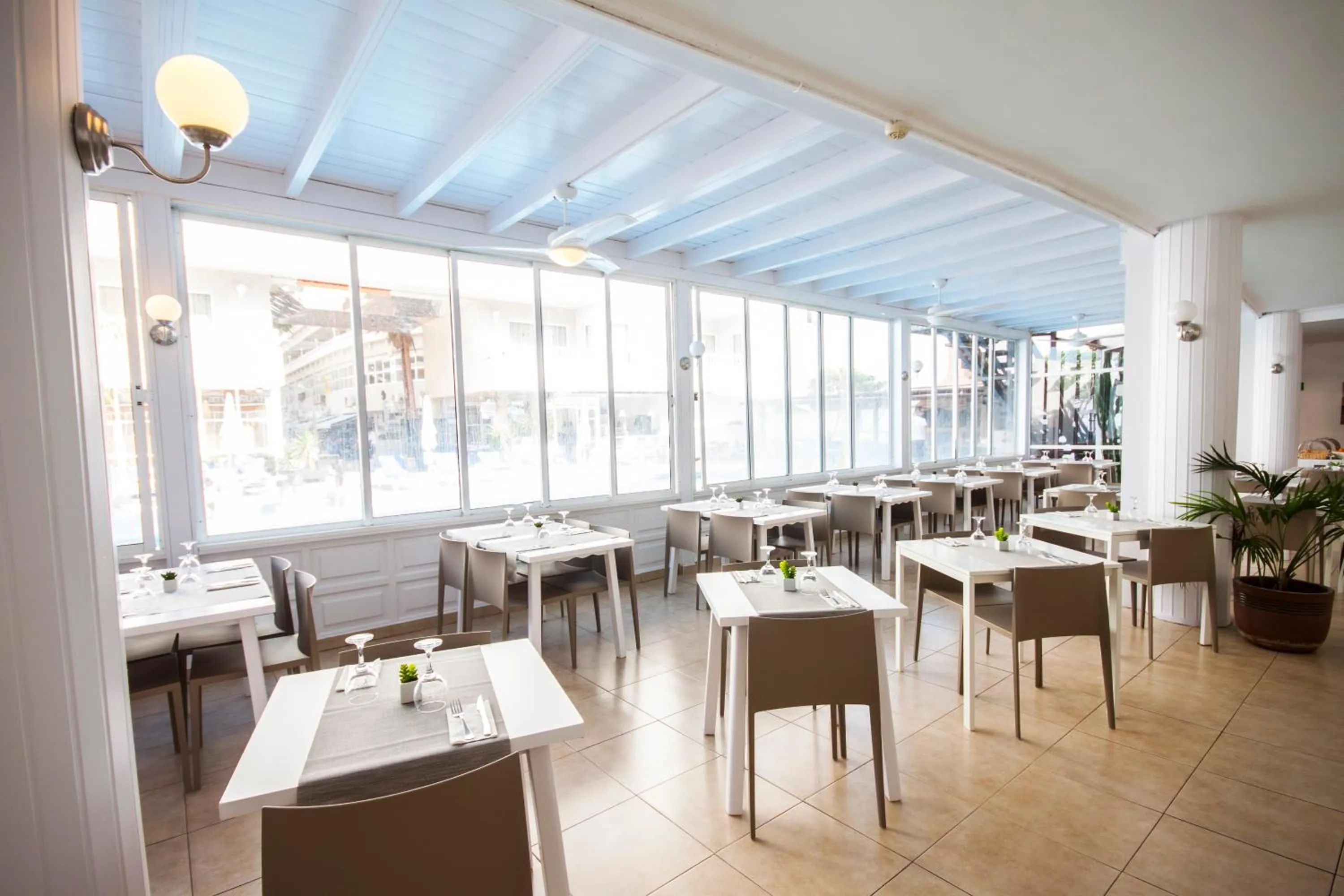 Restaurant/places to eat in Vigilia Park