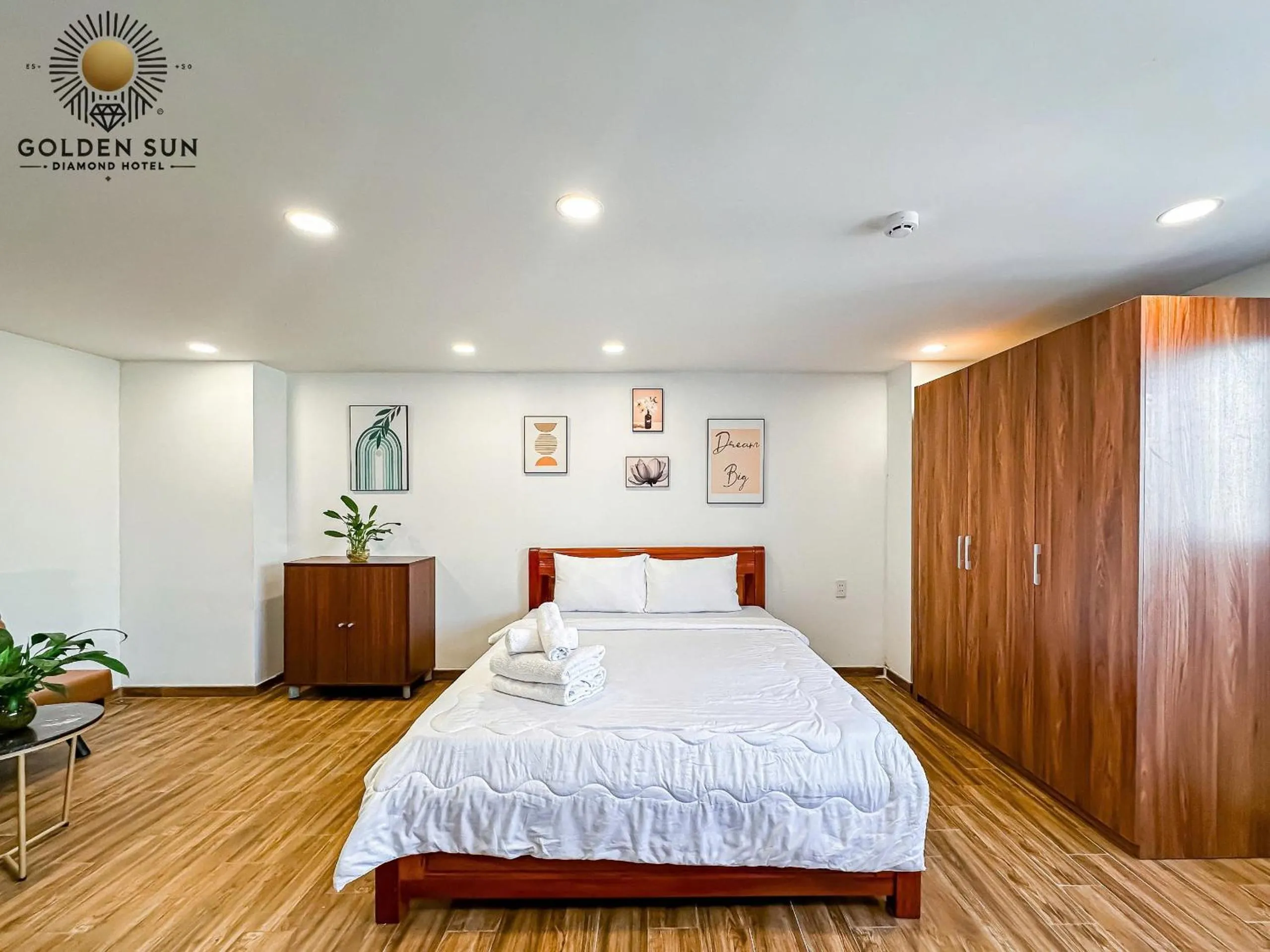 Bed in Golden Sun Hotel Apartments 7 - Quận 7