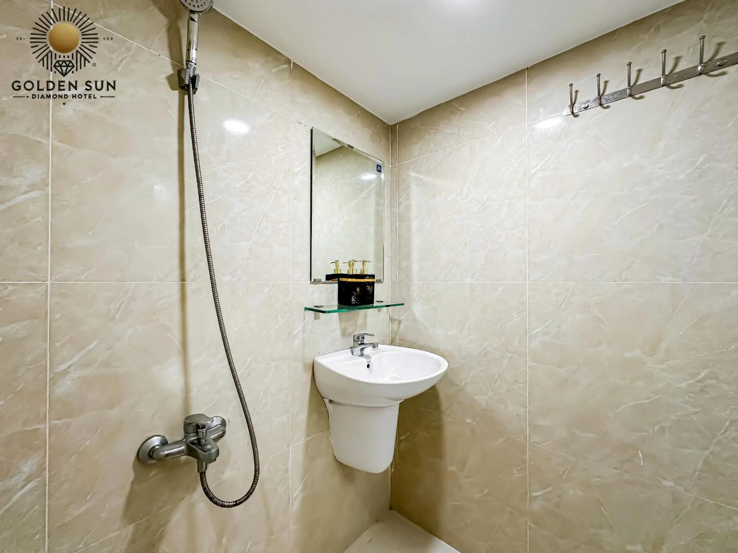 Golden Sun Hotel Apartments 7 - Quận 7