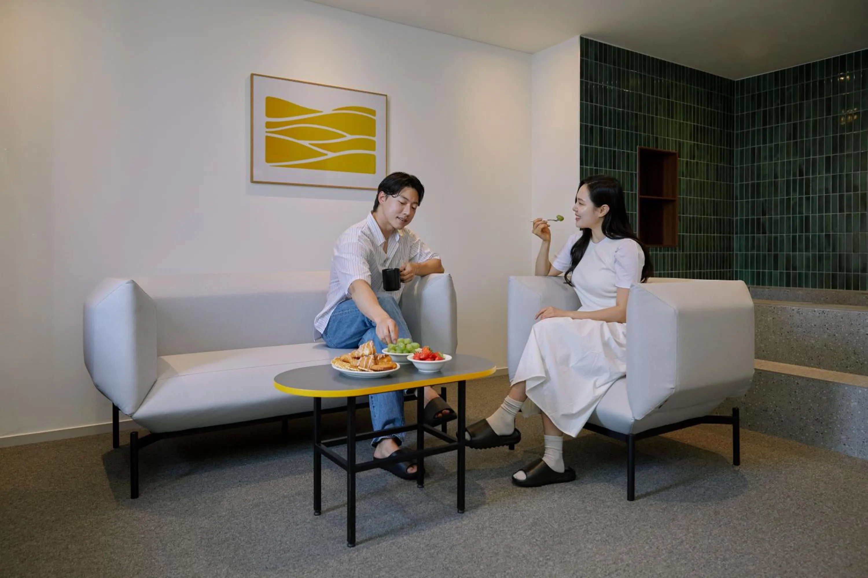 Seating area in Moor Hotel Mokpo By Anook