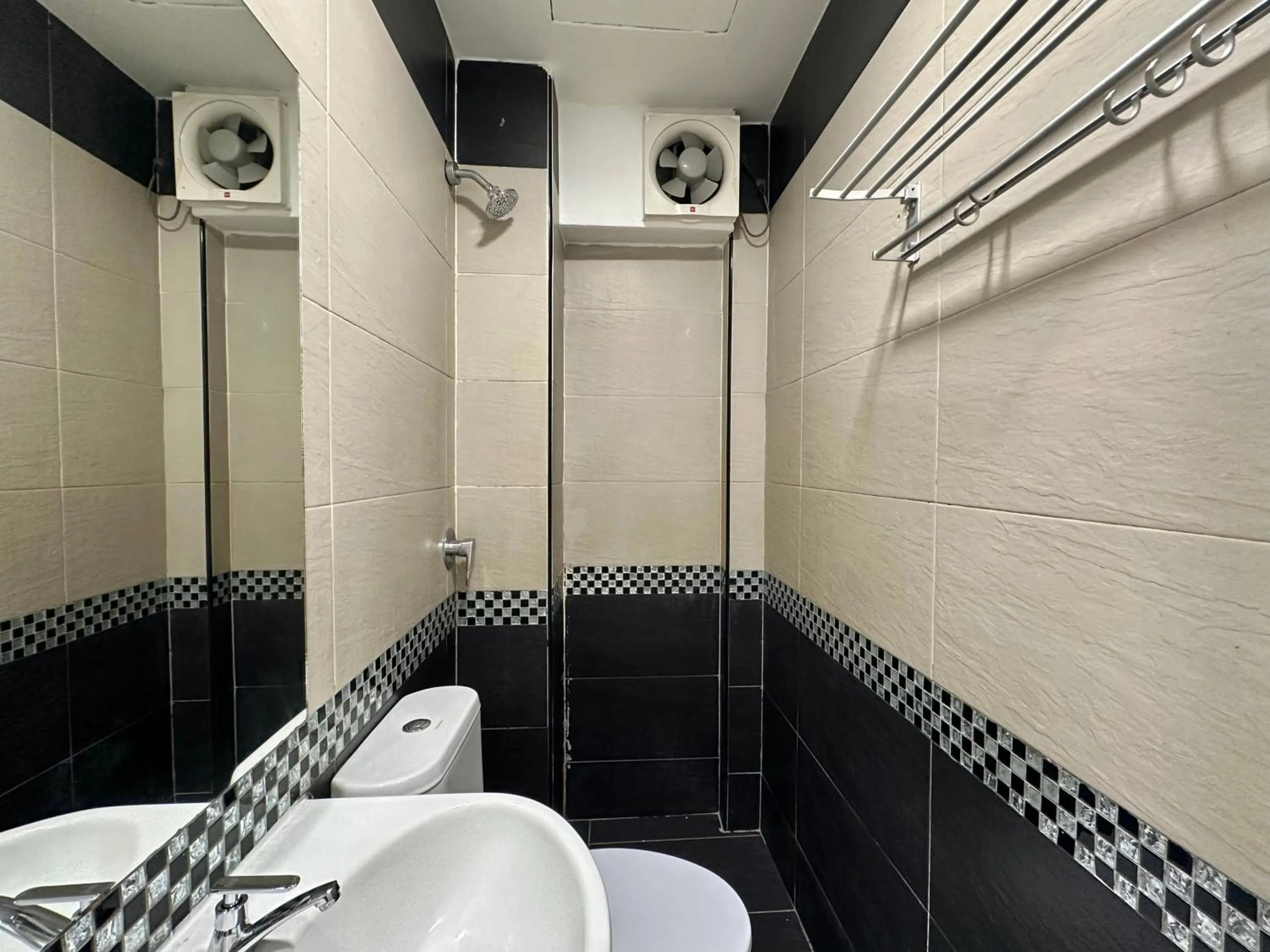 Toilet in Homigo - PWTC