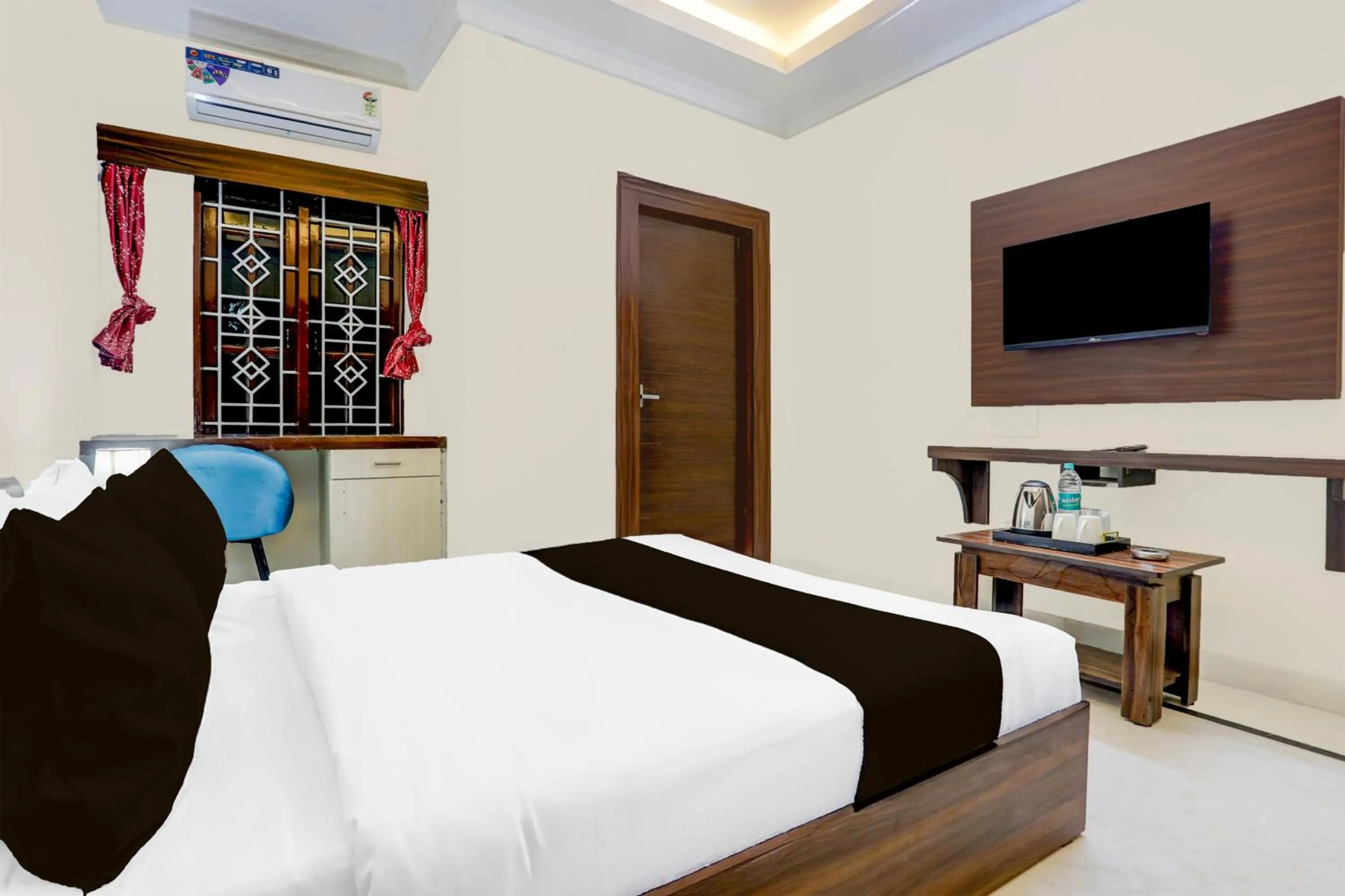 Bedroom, Bed in Super Townhouse Madiwala Lake Park