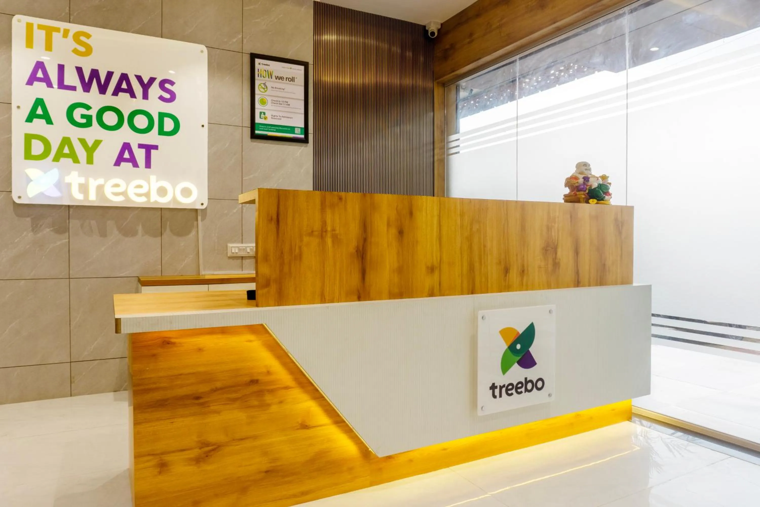 Lobby or reception in Treebo Aura Inn Regency