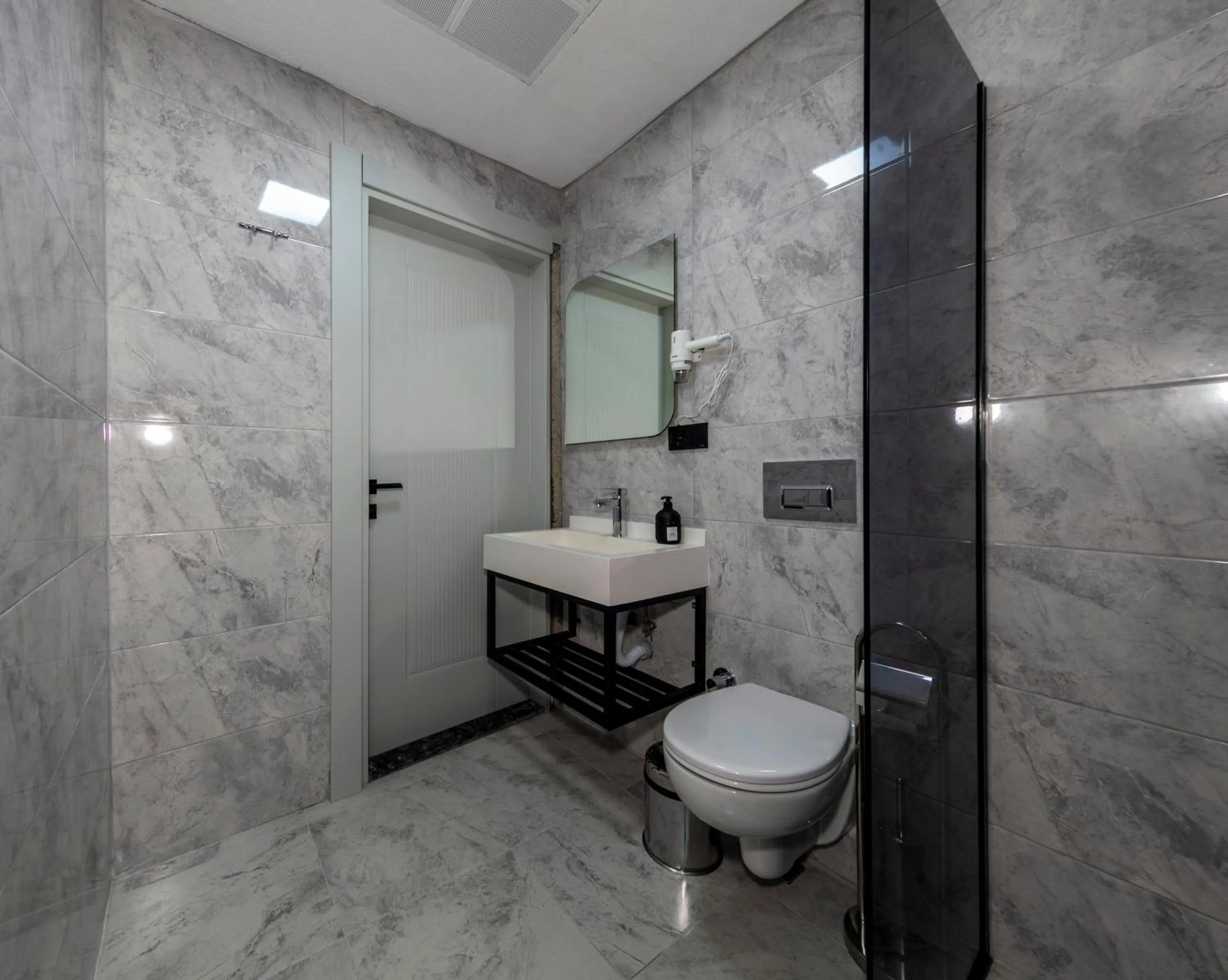 Bathroom in HillTown Airport Hotel & Restaurant