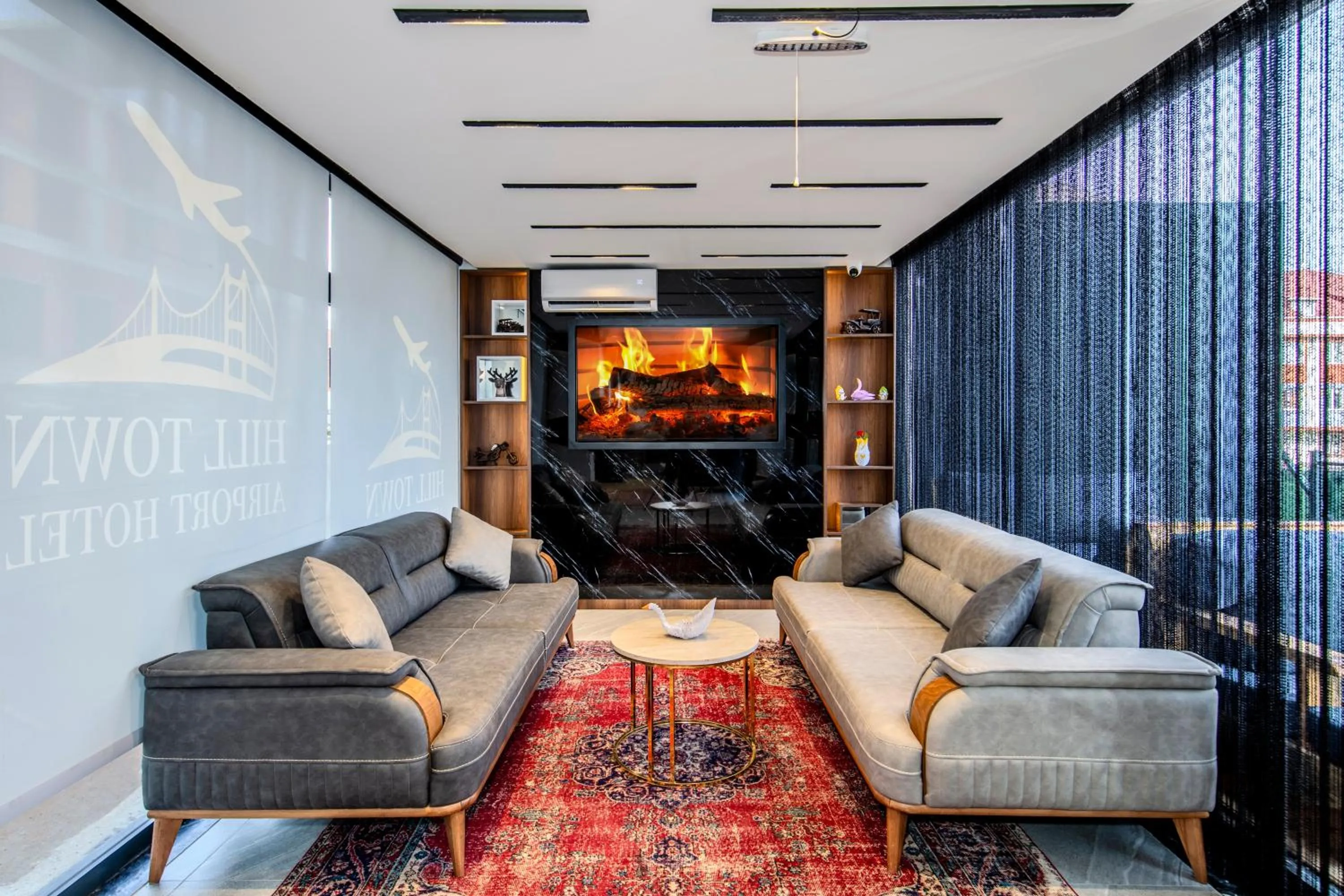 Lobby or reception in Hilltown Airport Hotel & Restaurant