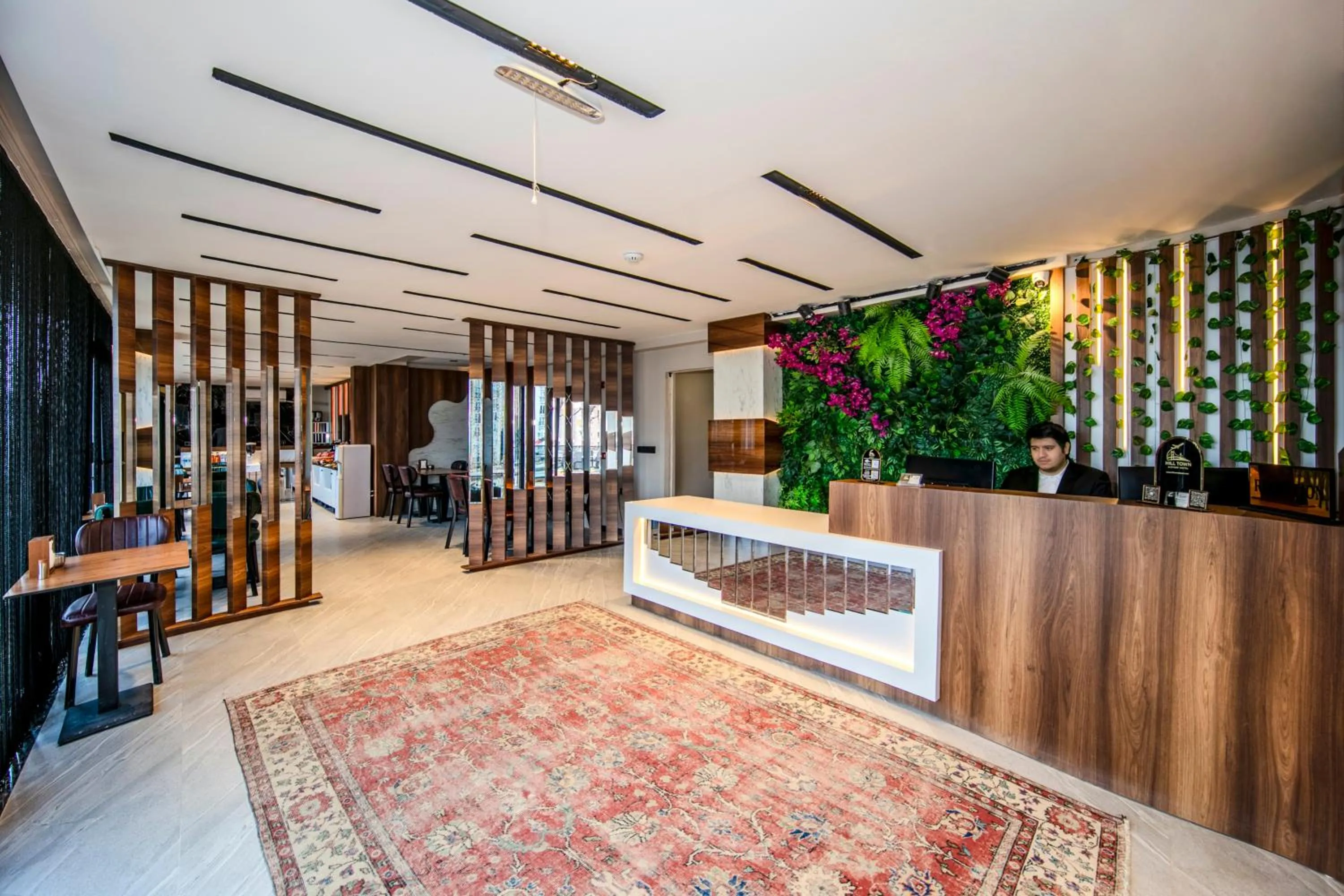 Lobby or reception in Hilltown Airport Hotel & Restaurant