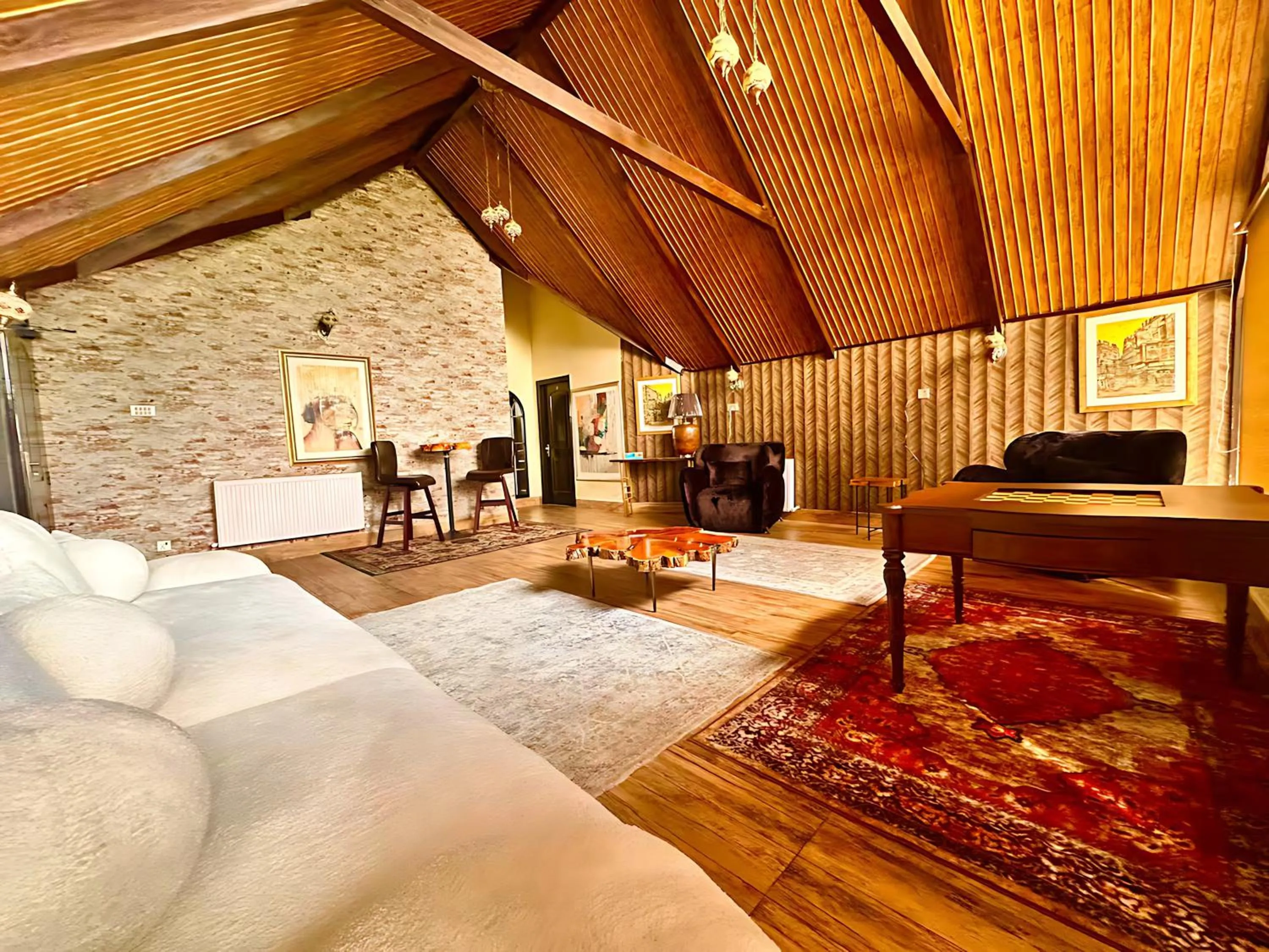 Seating area in Pasha Nova