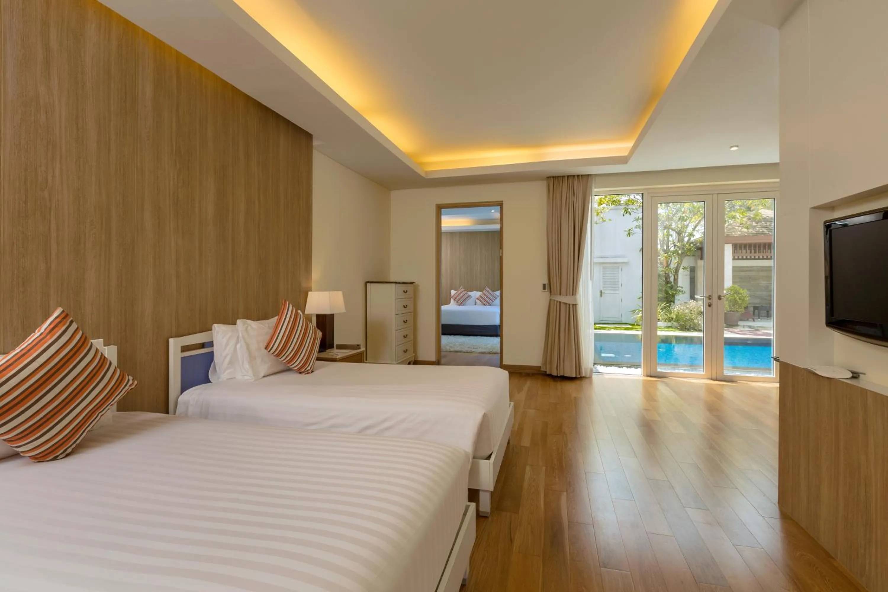 Bed in Andaman Pool Villas ,Maikhao