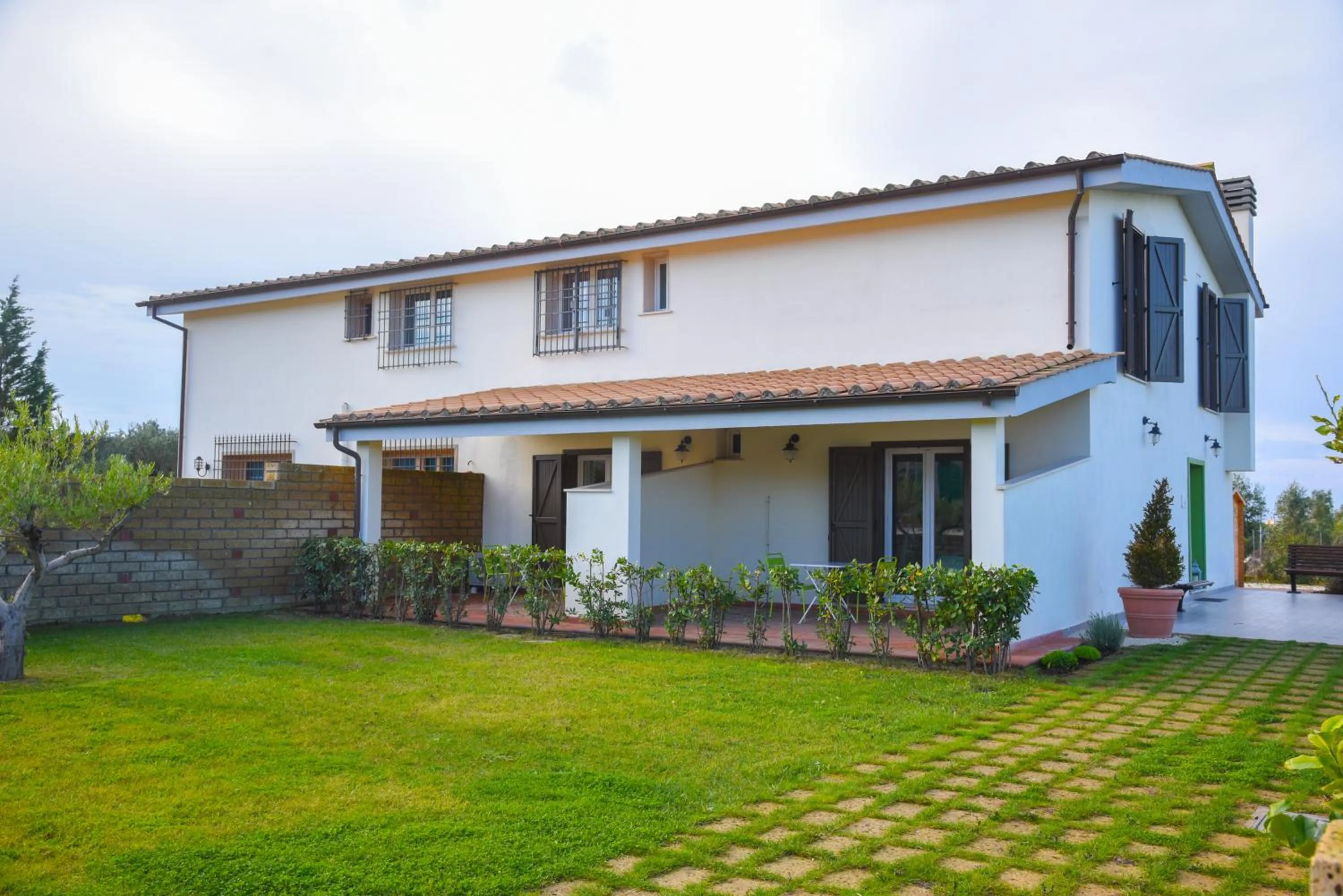 Property building in Bed and Breakfast Country Cottage
