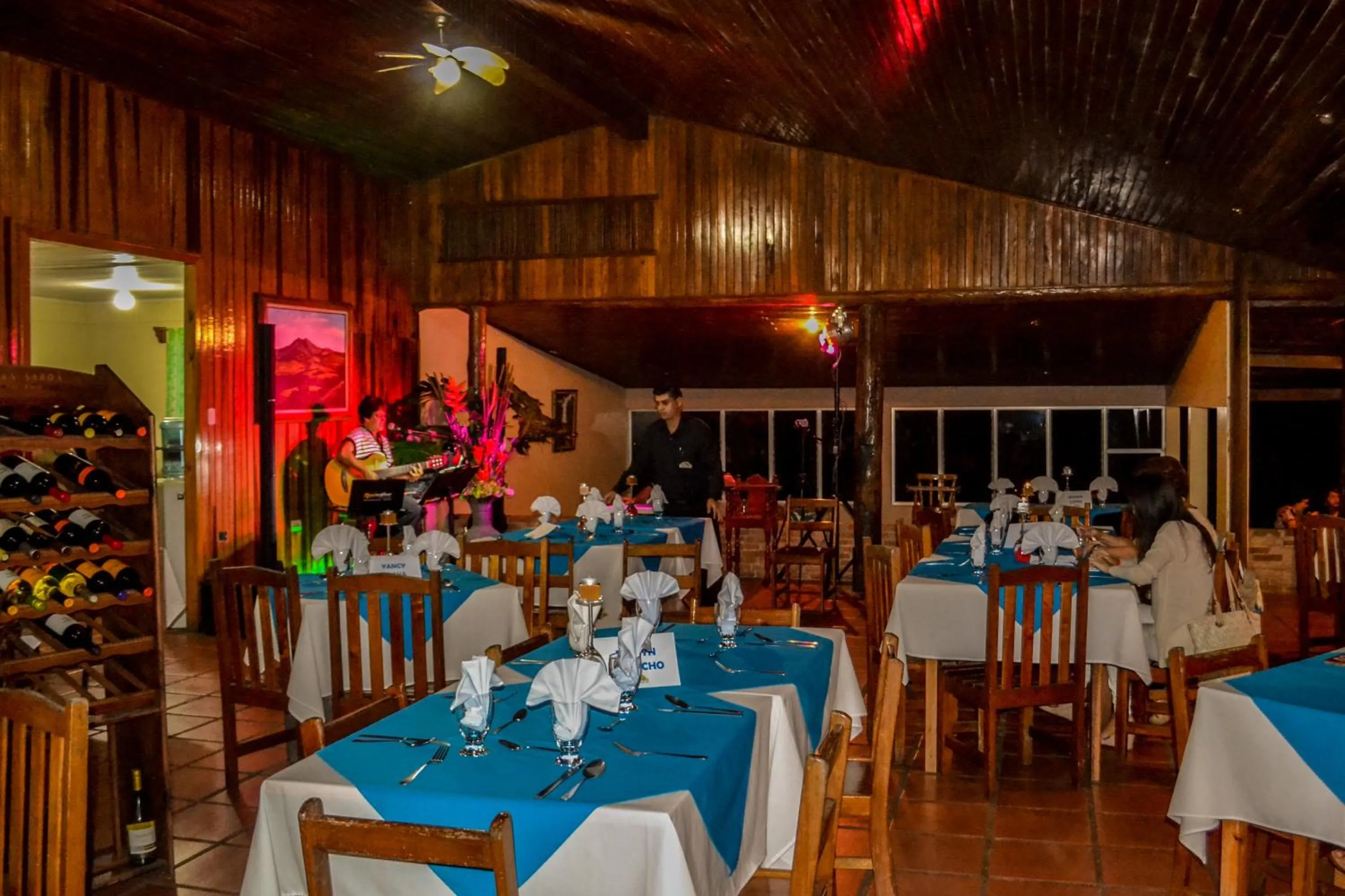 Restaurant/places to eat in Termales del Bosque & Hot Springs