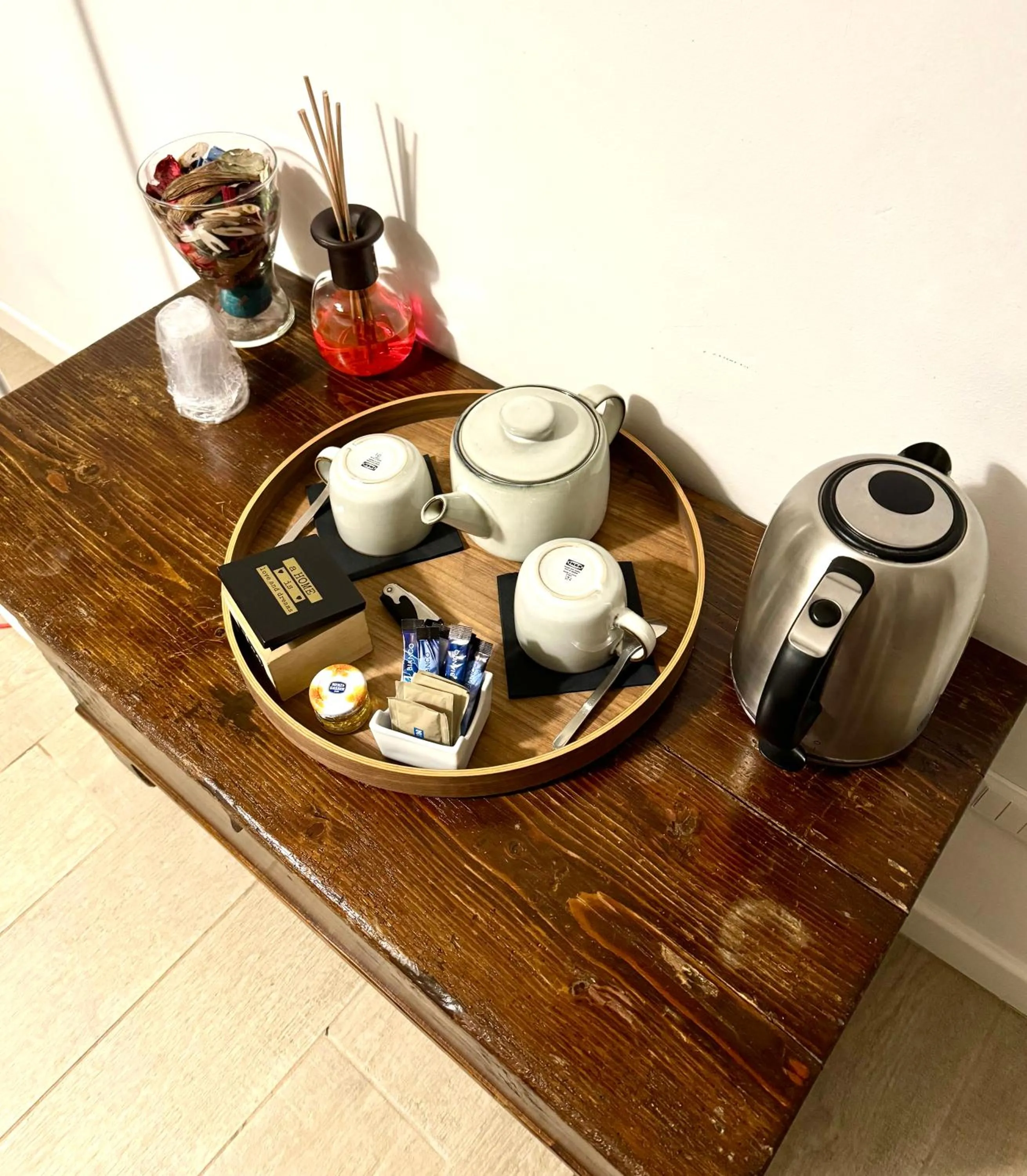 Coffee/tea facilities in B&B Fortuny
