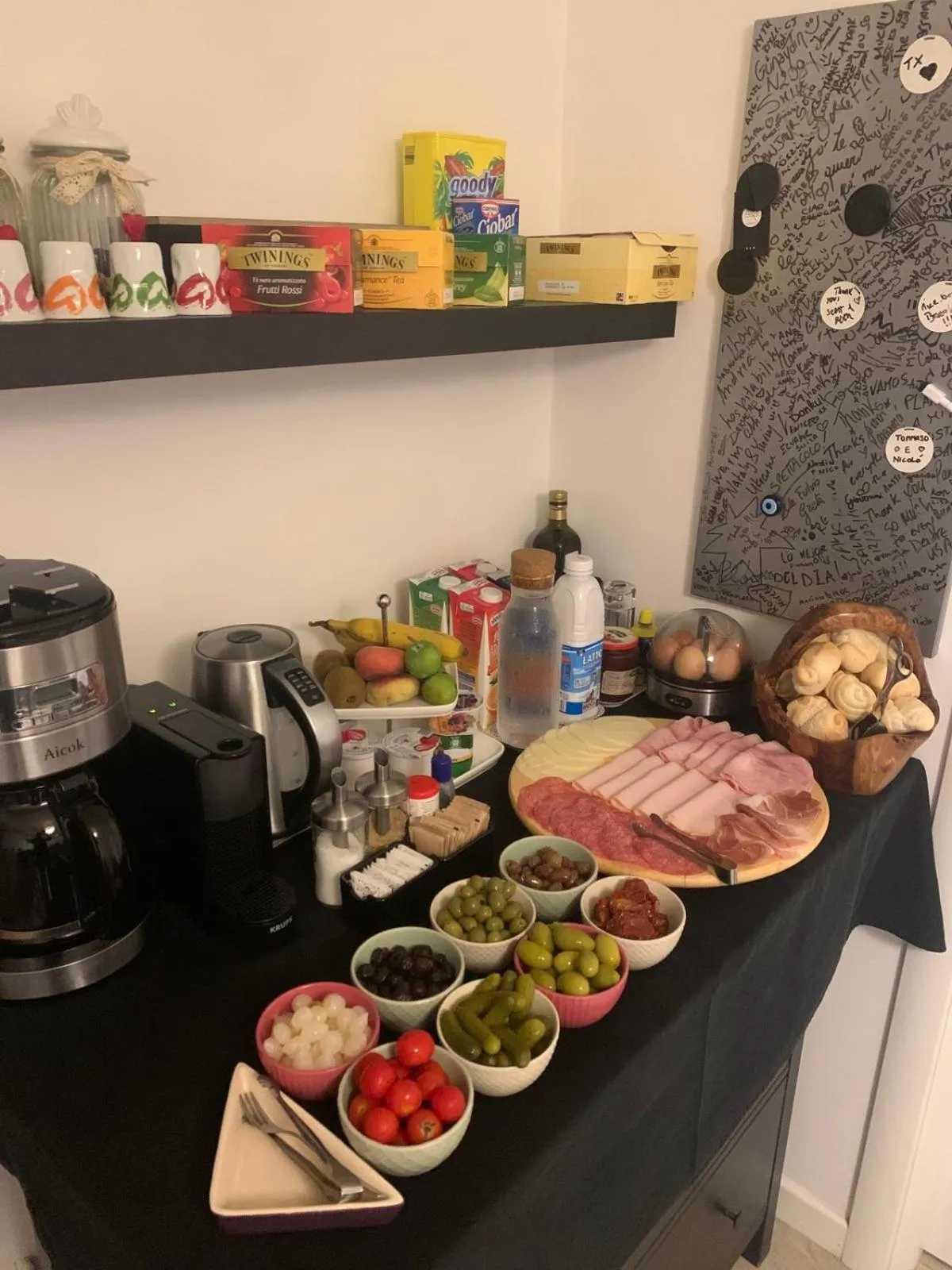 Food and drinks in B&B Fortuny