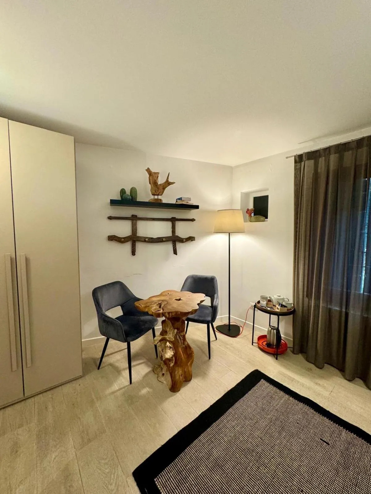 Coffee/tea facilities in B&B Fortuny