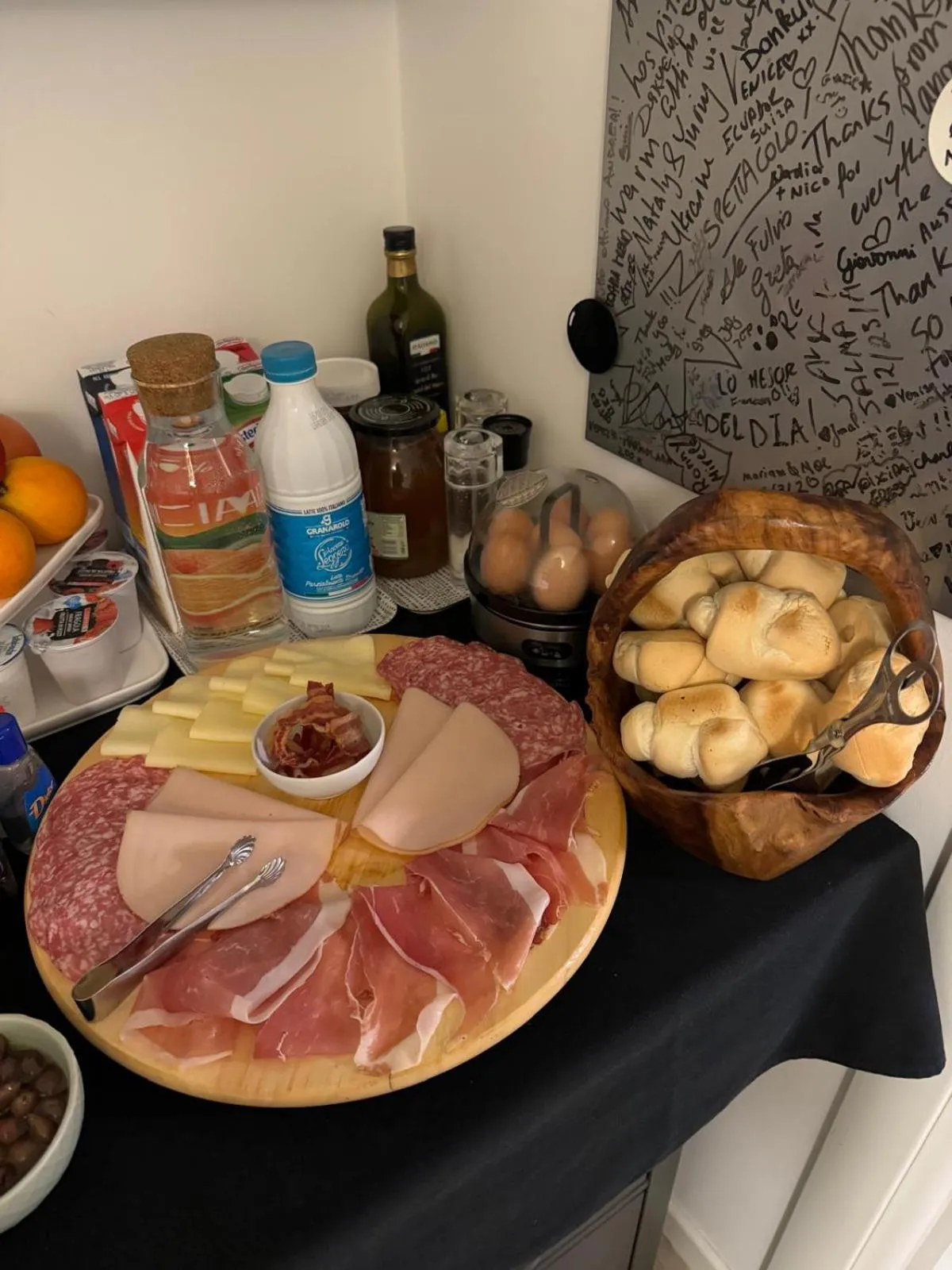 Food and drinks in B&B Fortuny