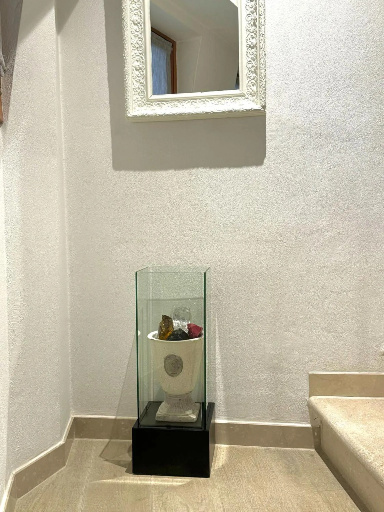 Decorative detail in B&B Fortuny