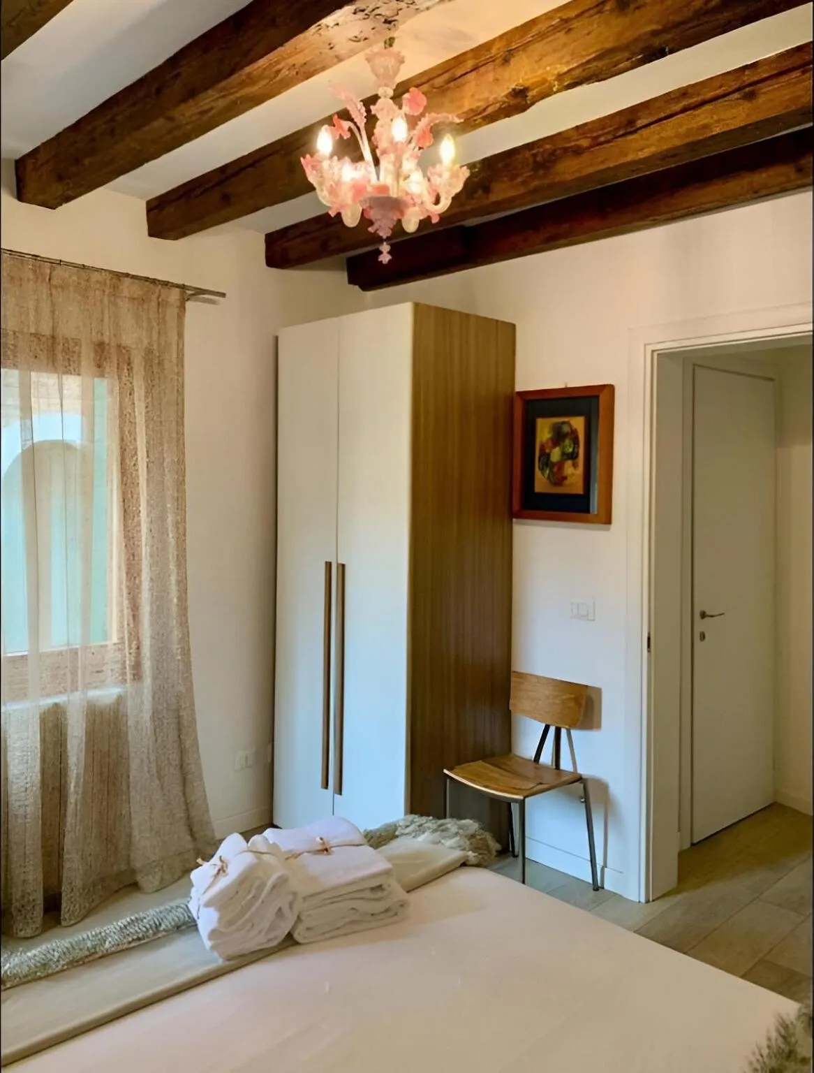 Photo of the whole room, Bed in B&B Fortuny