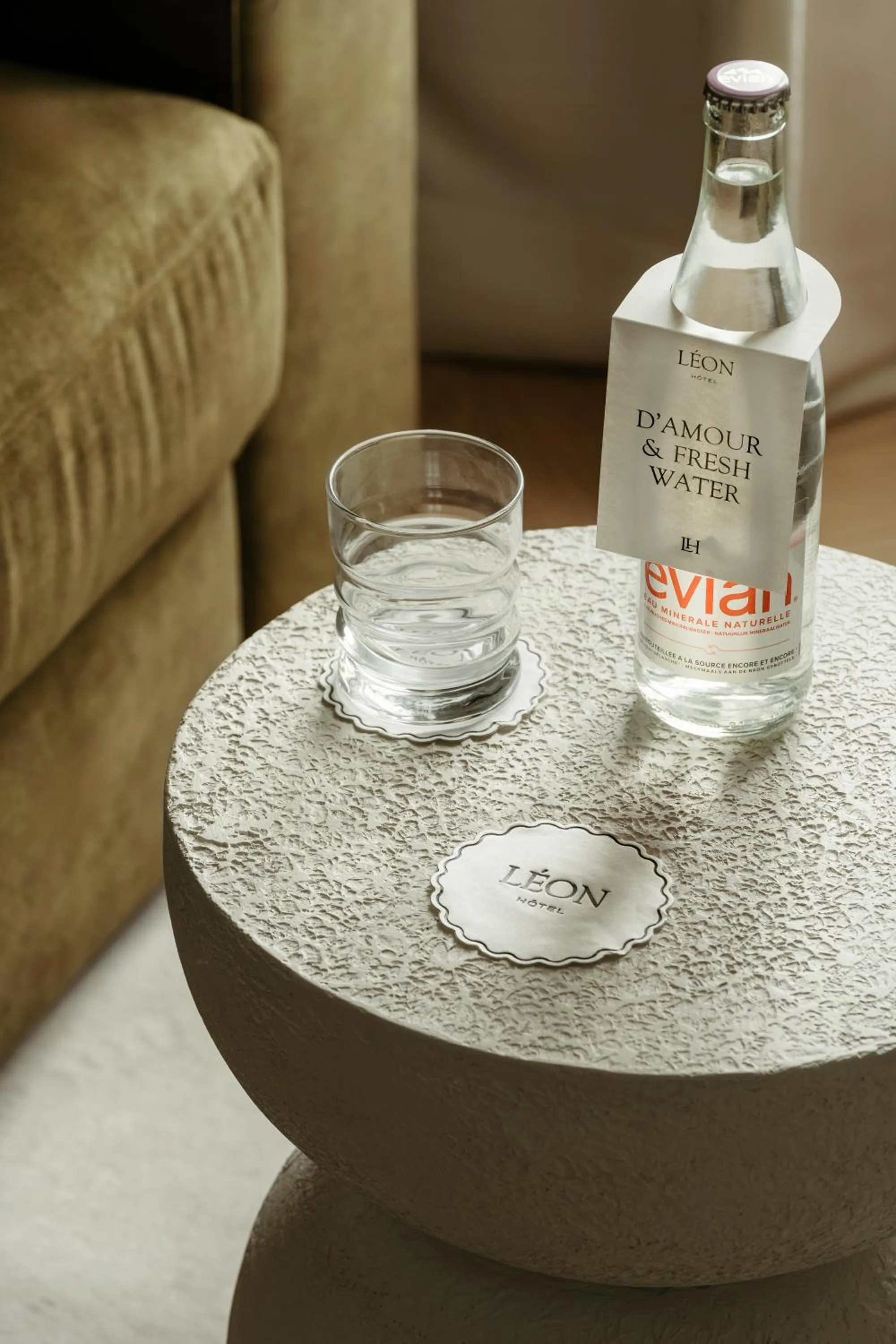 Drinks in Léon Hôtel