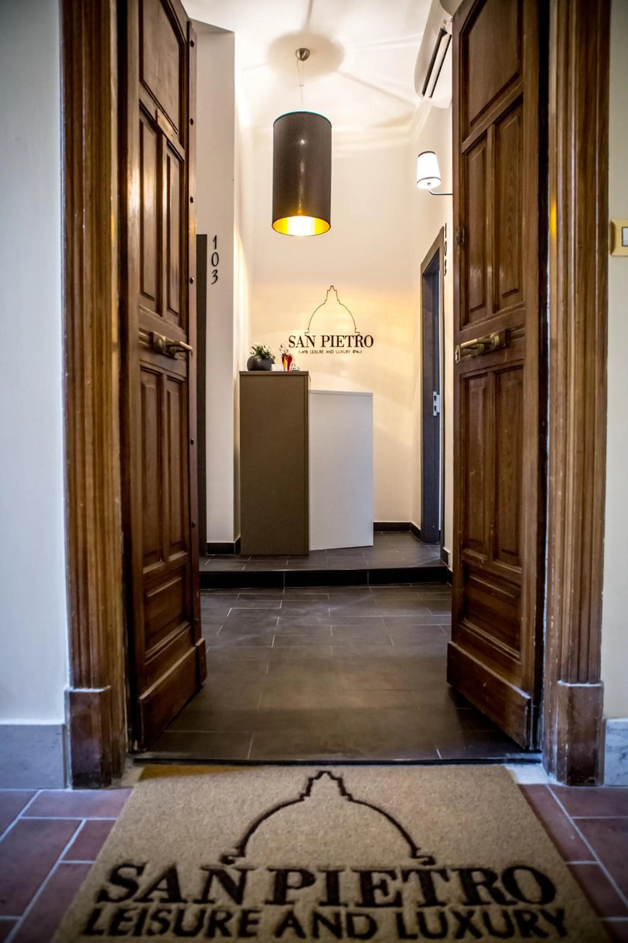 Lobby or reception in San Pietro Leisure and Luxury