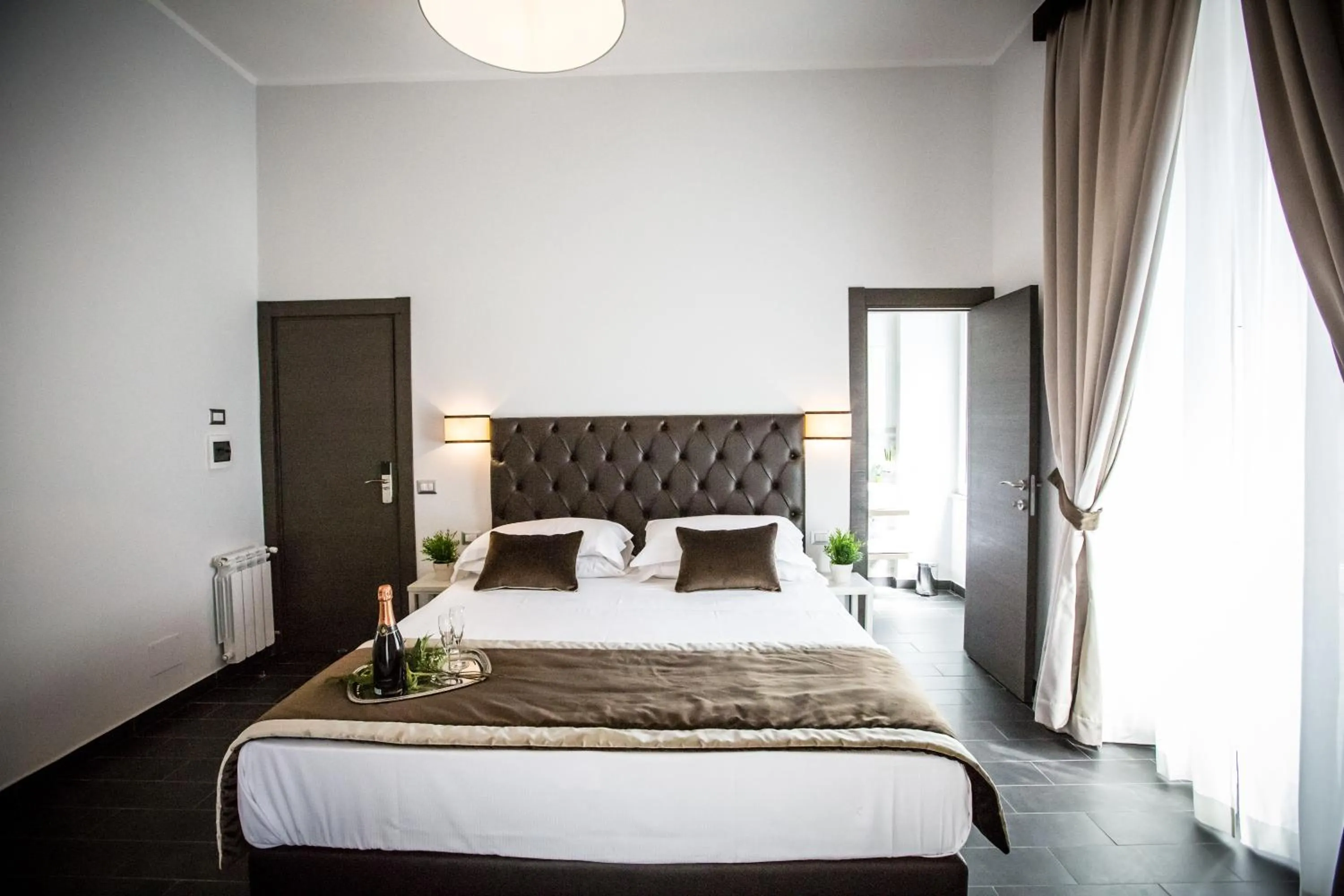 Bathroom, Bed in San Pietro Leisure and Luxury