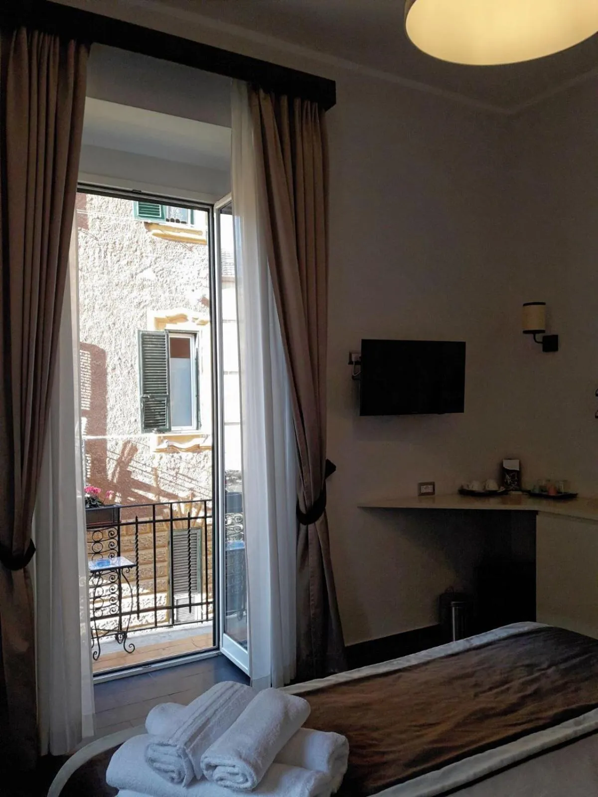 Balcony/Terrace, Bed in San Pietro Leisure and Luxury